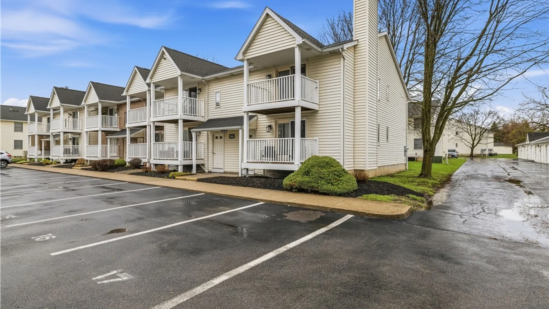 Property at 4613 Chestnut Ridge Road, Amherst, NY 14228 2