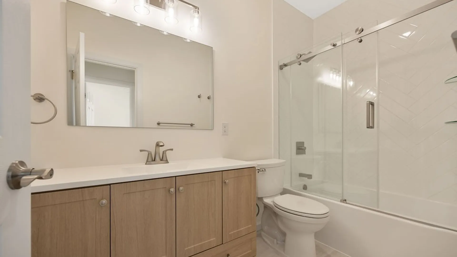 Property at 27 Elm Street, Schroeppel, NY 13135 14