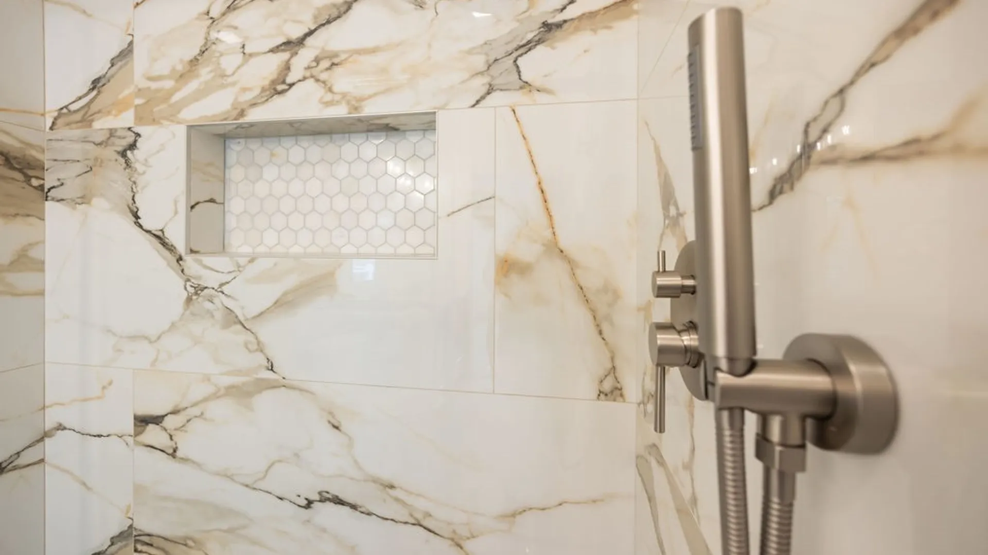 Property at 27 Elm Street, Schroeppel, NY 13135 27