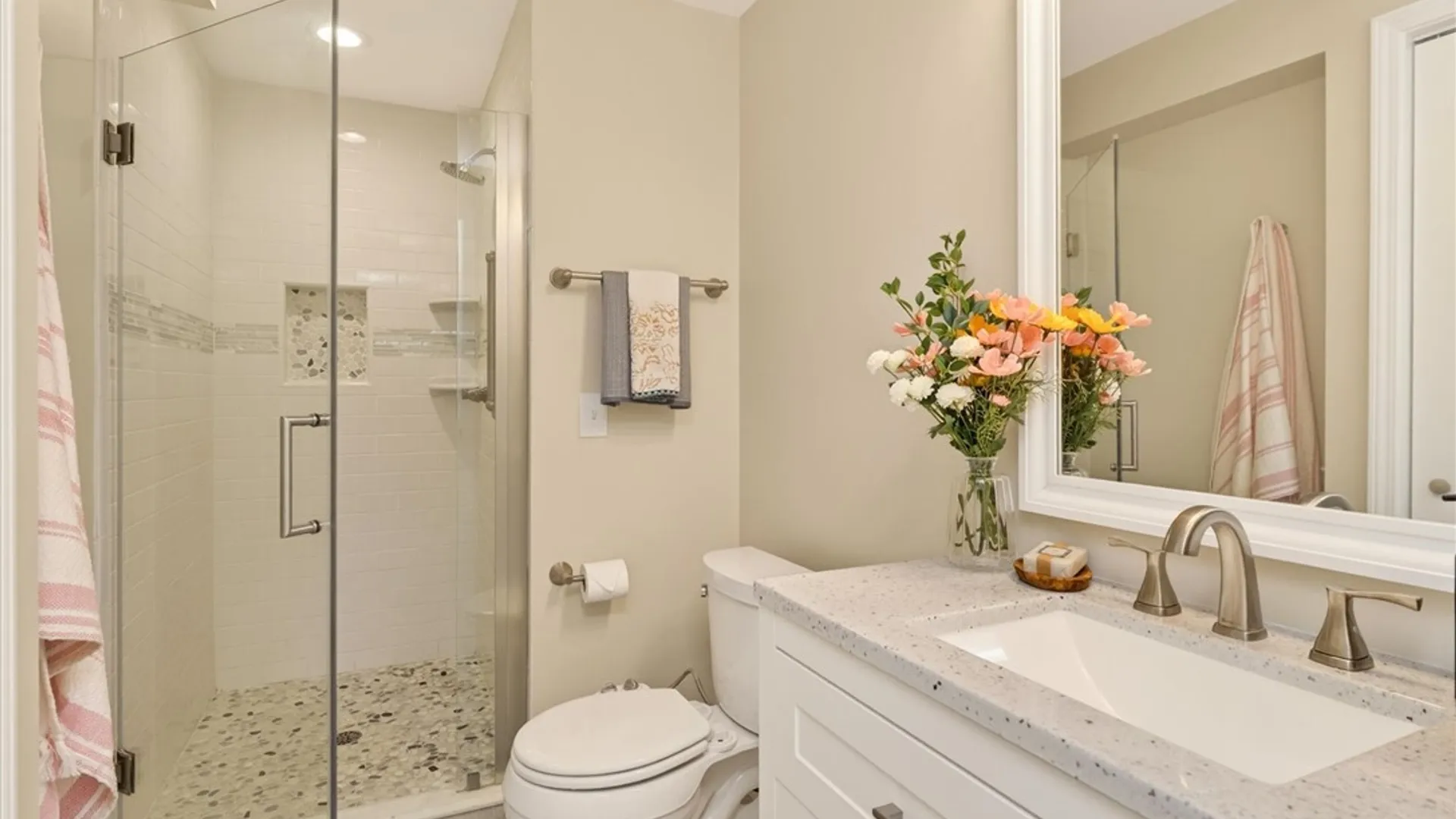 Property at 131 Shadowbrook Drive, Greece, NY 14616 13