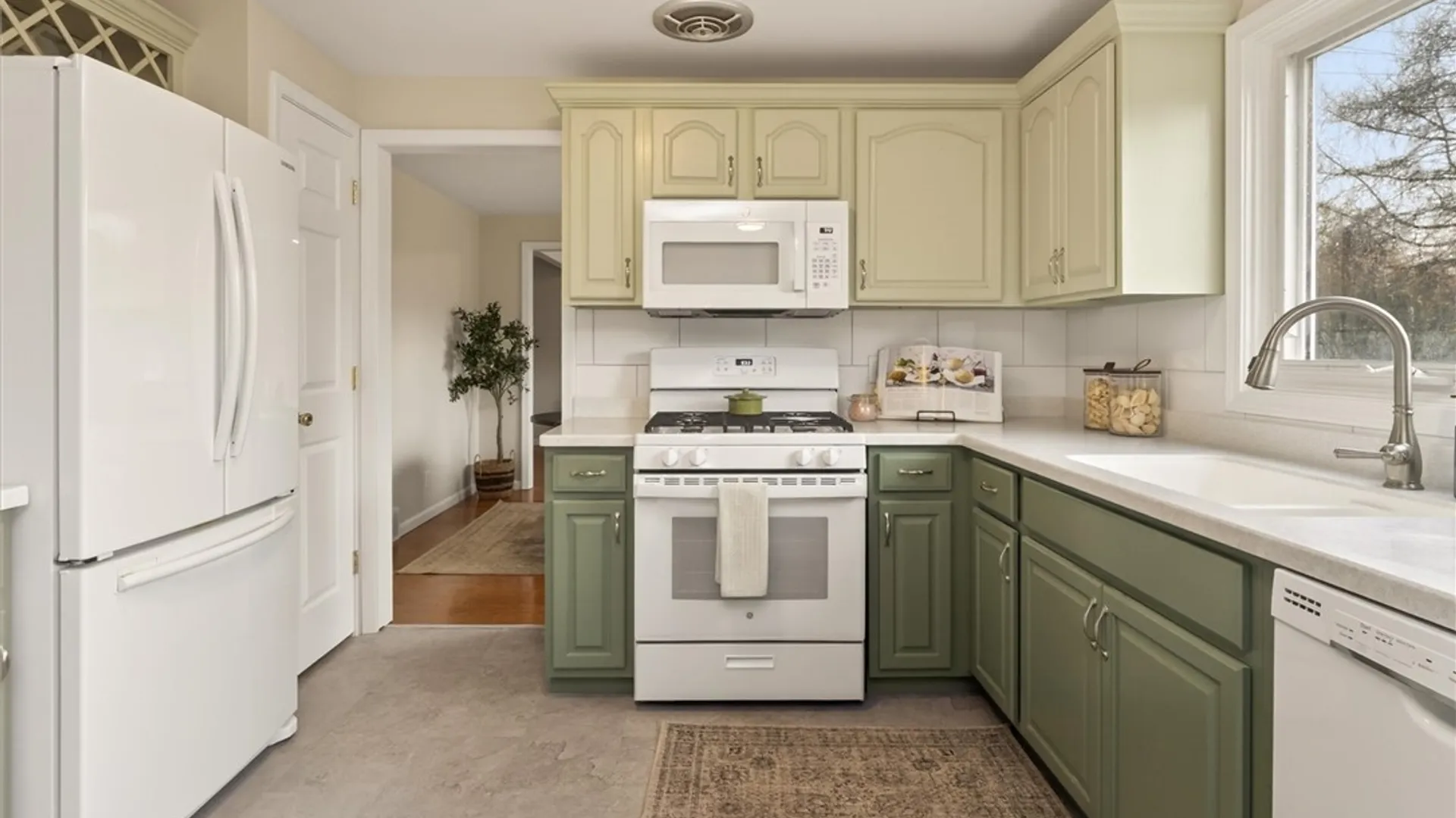 Property at 131 Shadowbrook Drive, Greece, NY 14616 15