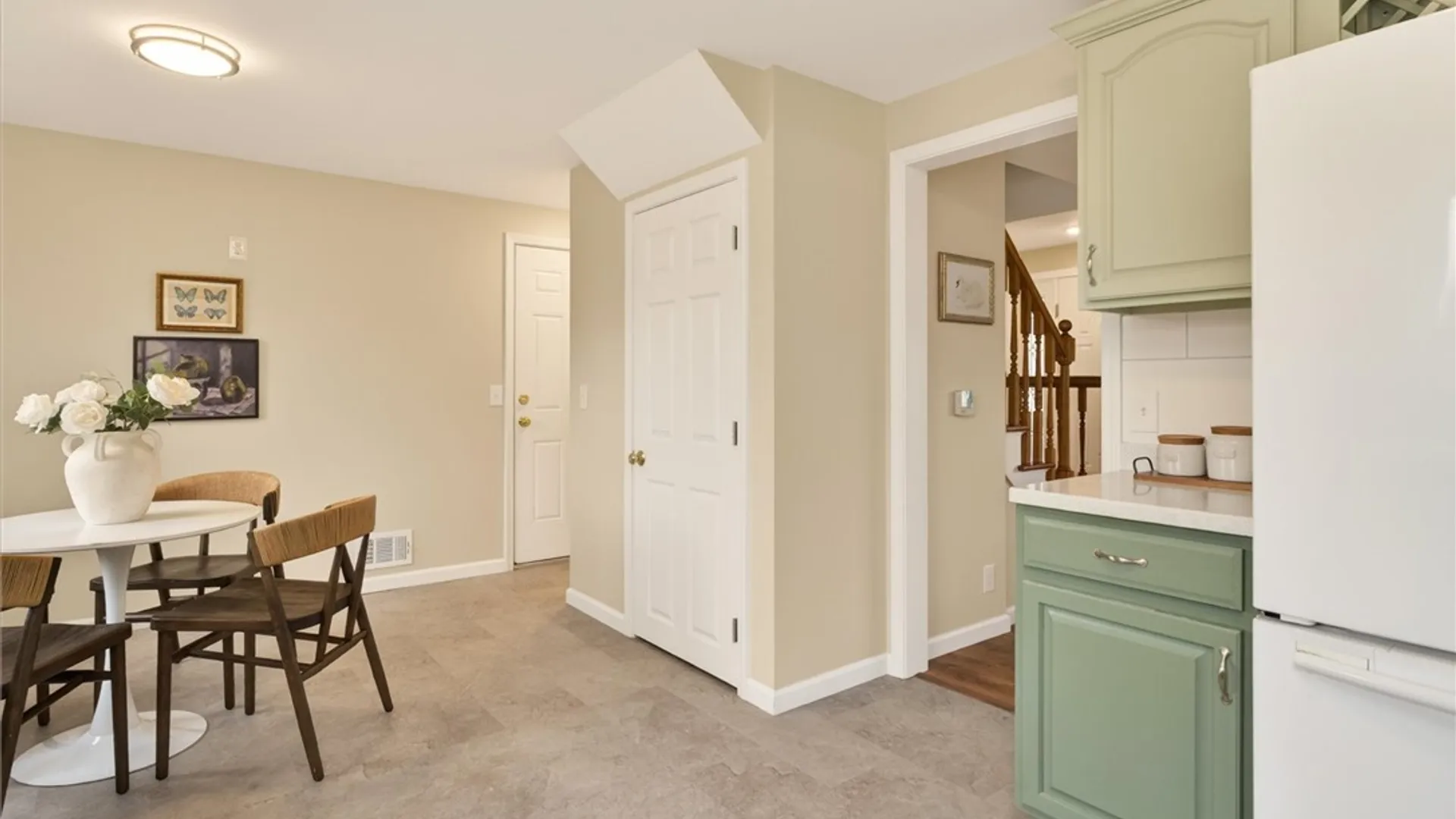 Property at 131 Shadowbrook Drive, Greece, NY 14616 23