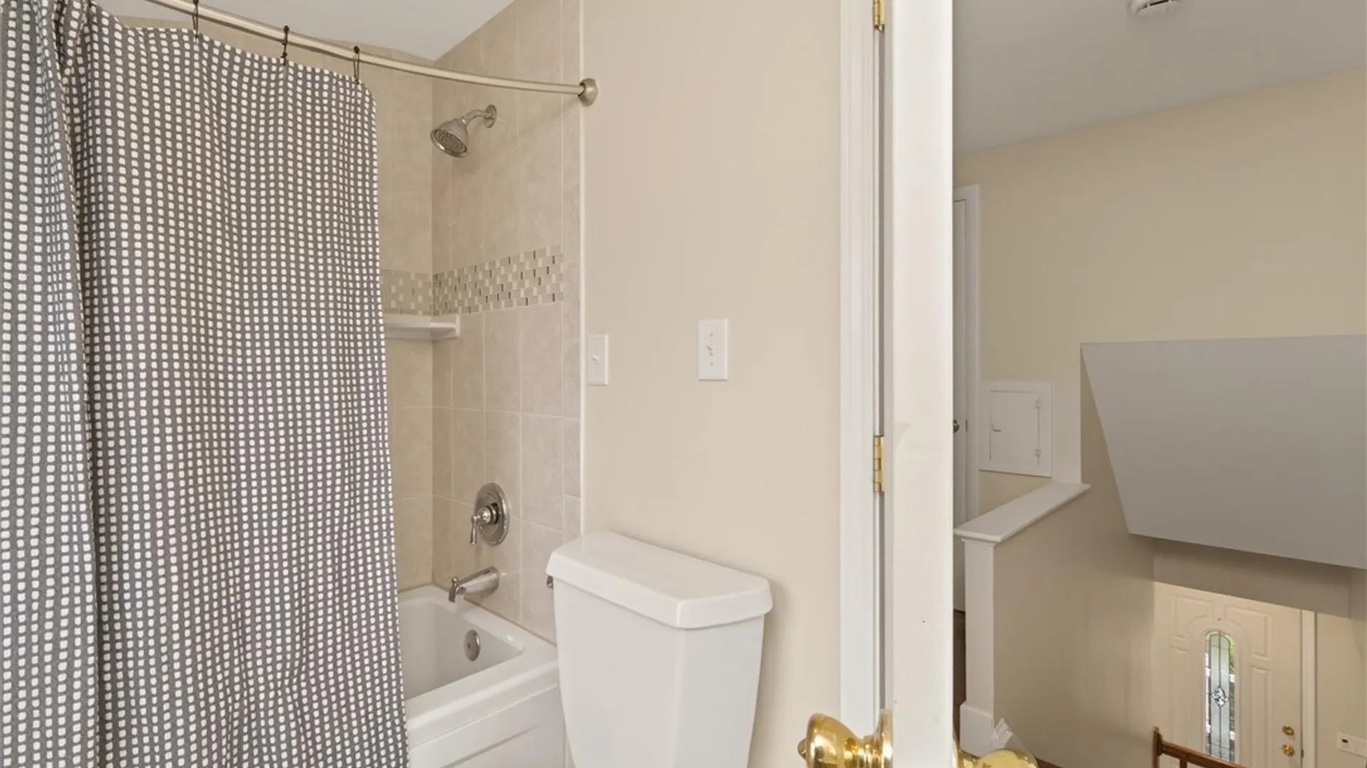 Property at 131 Shadowbrook Drive, Greece, NY 14616 32