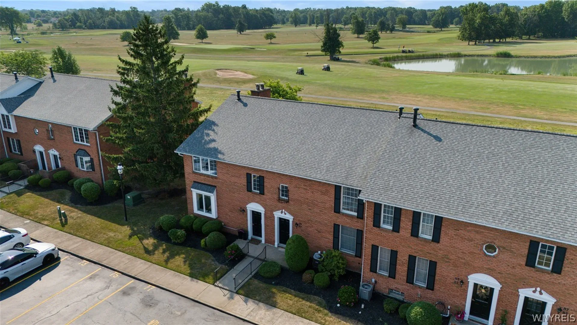 Property at 79 Tralee, Amherst, NY 14051 32