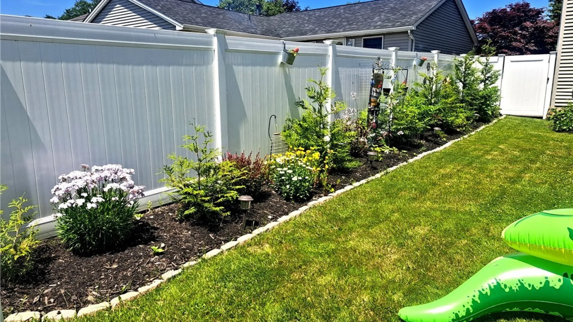 Property at 332 Oakdale Drive, North Tonawanda, NY 14120 38