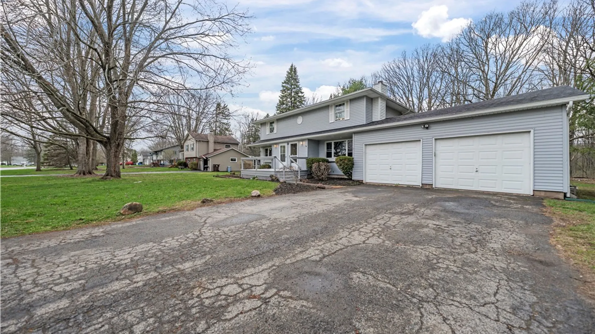Property at 18 Allandale Drive, Ogden, NY 14624 40