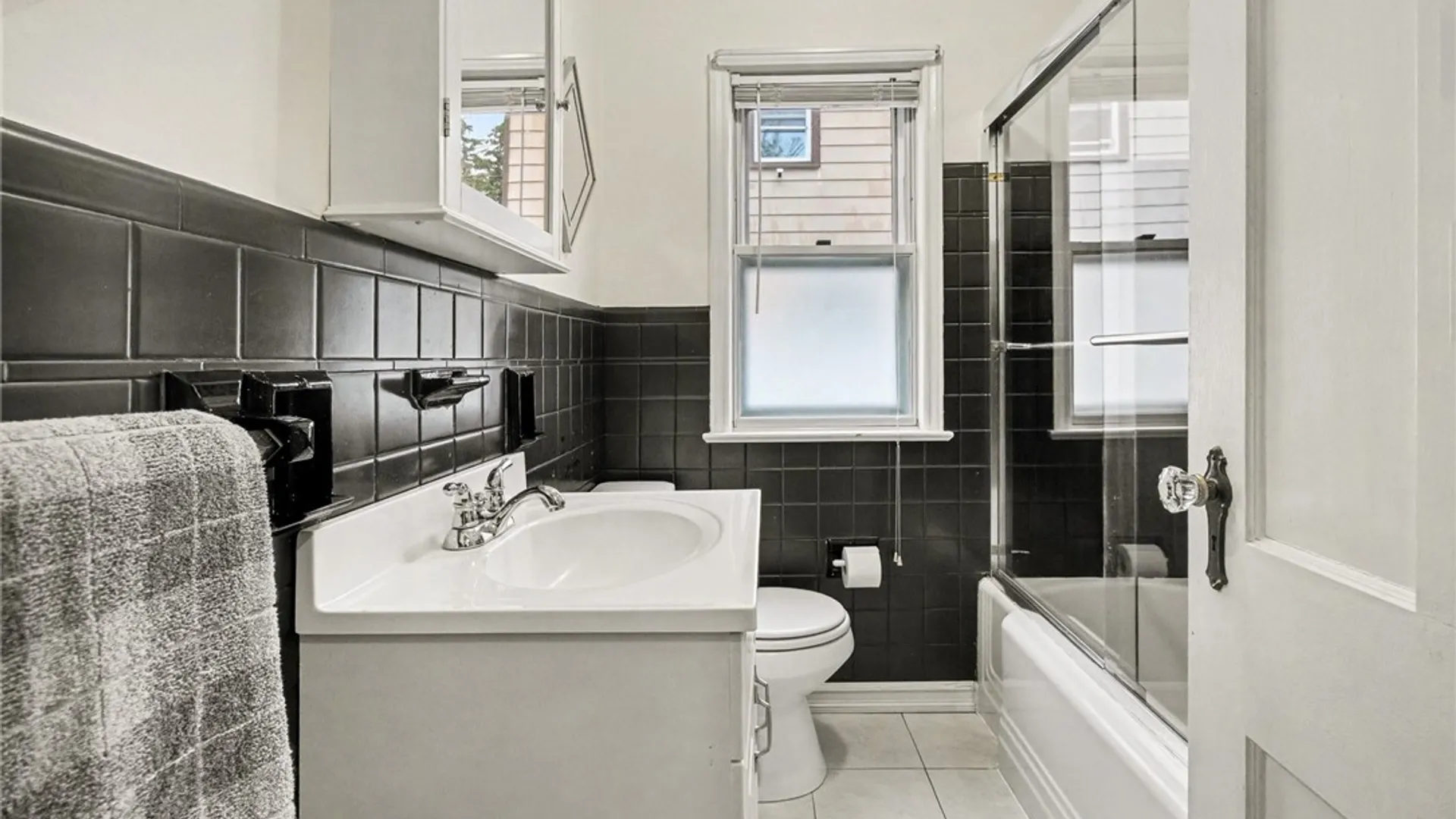 Property at 622 Bonesteel Street, Greece, NY 14616 17