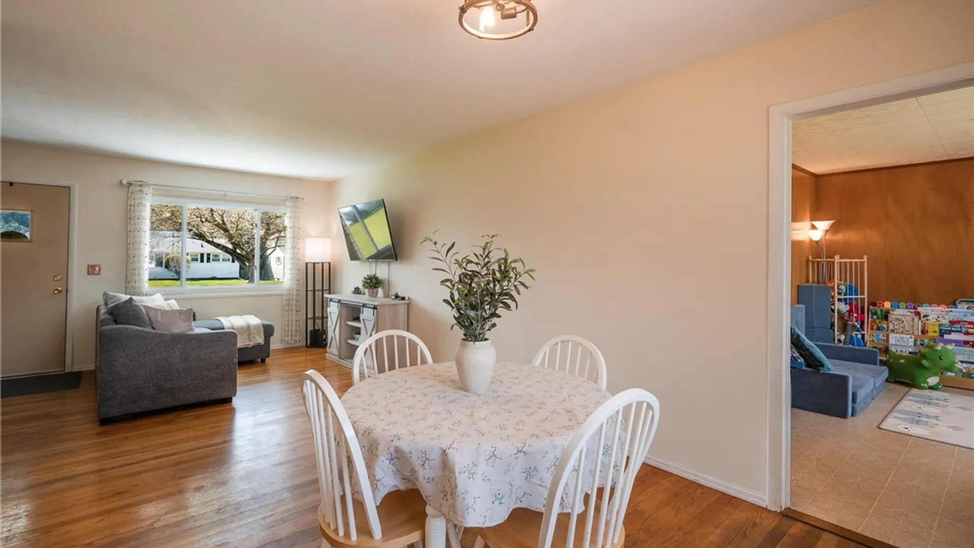 Property at 204 Jane Drive, Camillus, NY 13219 7