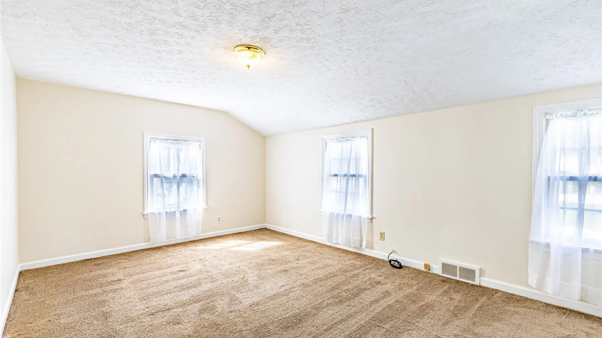 Property at 613 Augustine Street, Rochester, NY 14613 33