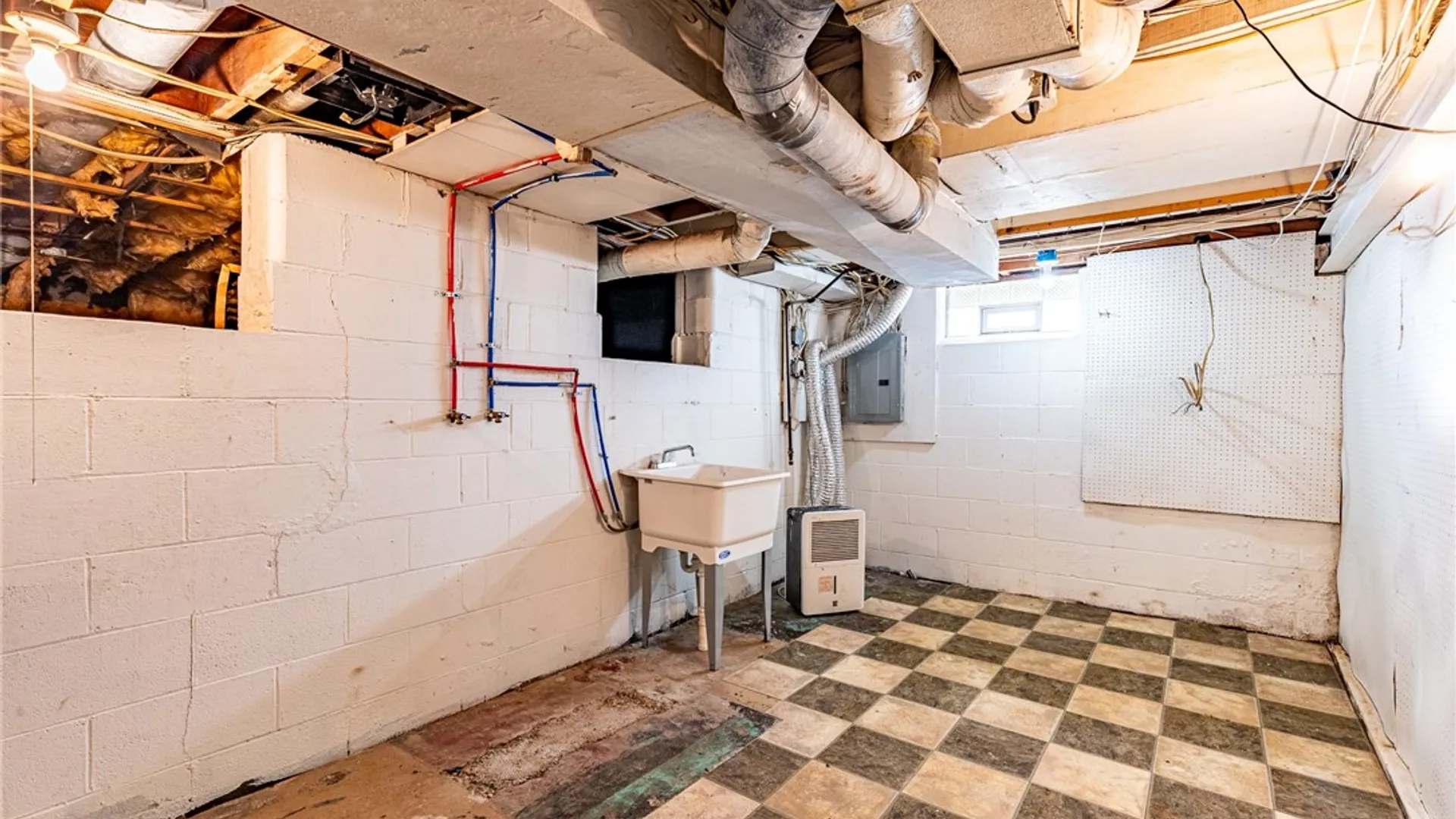 Property at 613 Augustine Street, Rochester, NY 14613 39