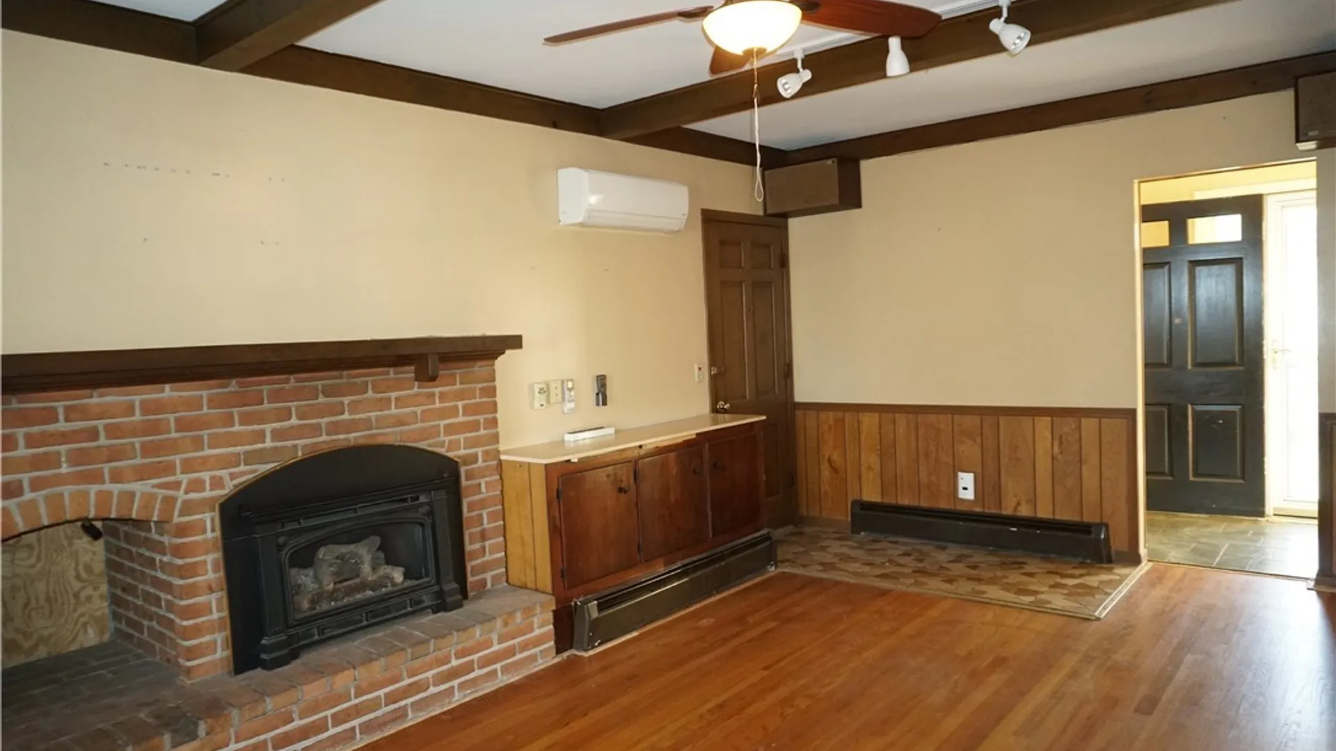 Property at 5525 Topsfield Ln, Clay, NY 13041 15