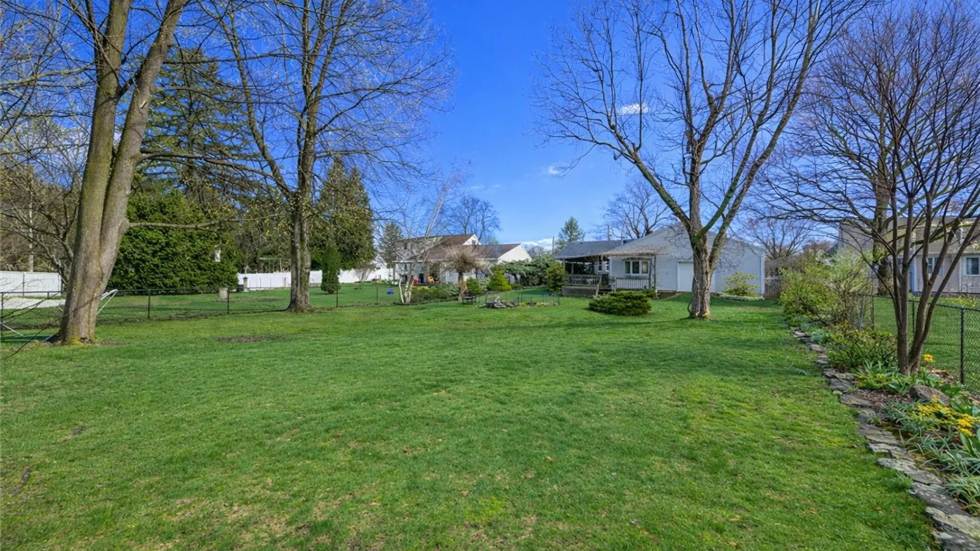Property at 1449 Spencerport Road, Gates, NY 14606 5