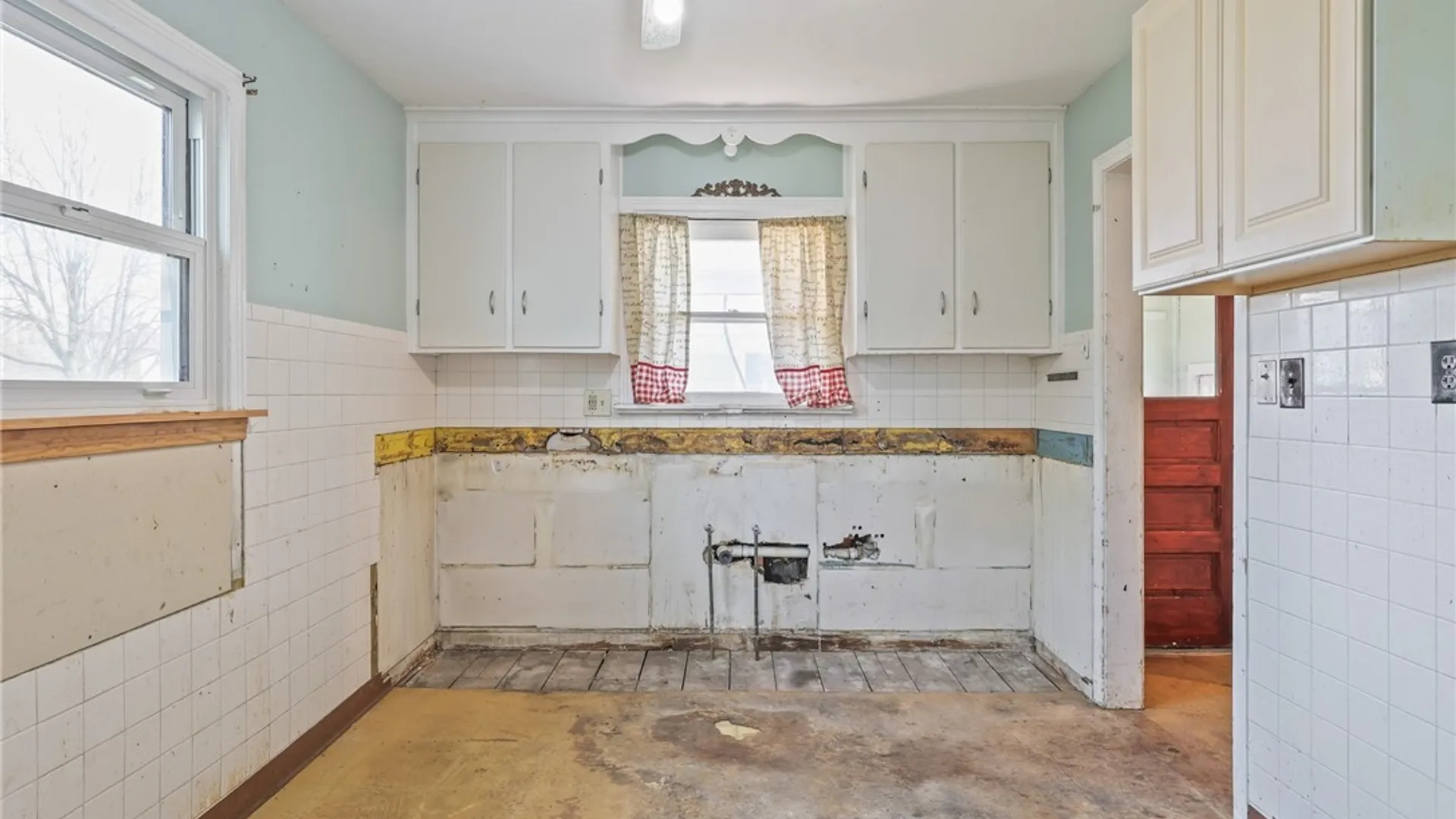 Property at 382 Windermere Boulevard, Amherst, NY 14226 10