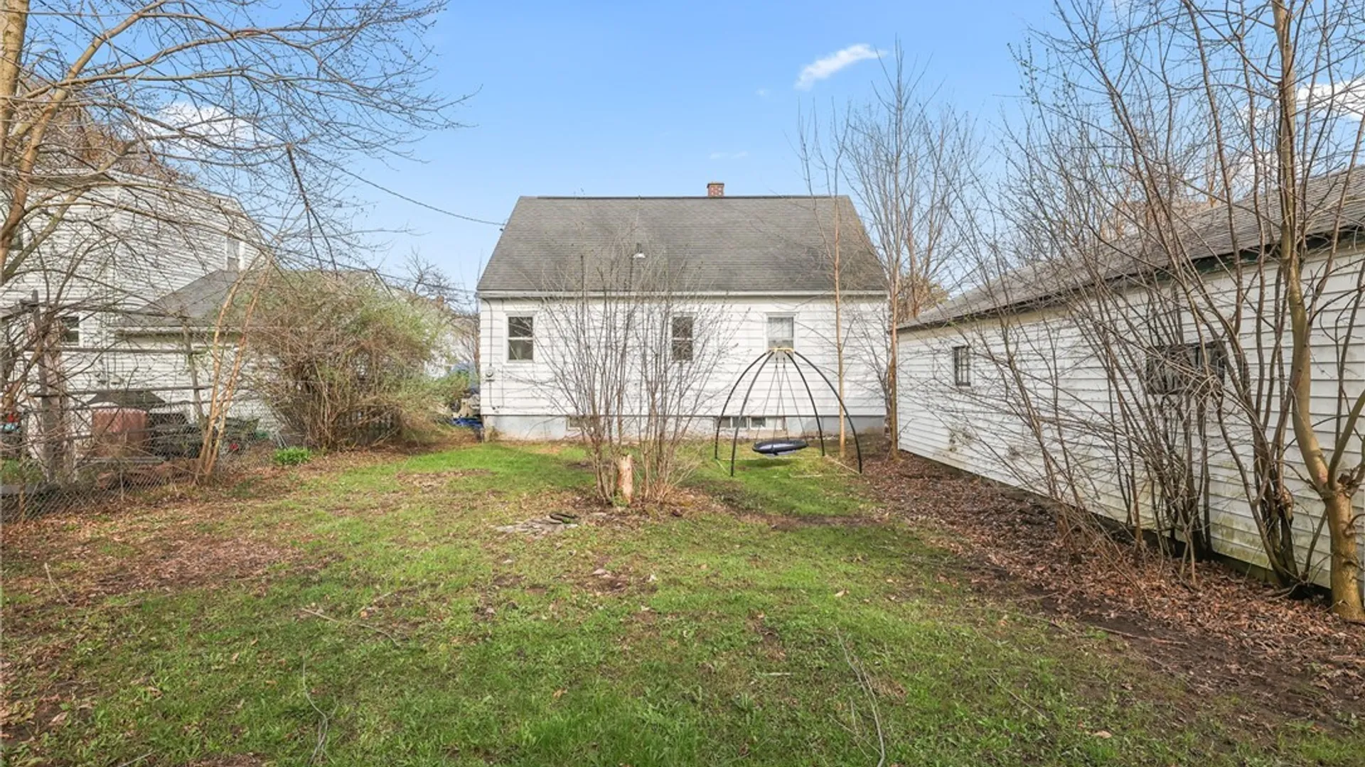 Property at 382 Windermere Boulevard, Amherst, NY 14226 32