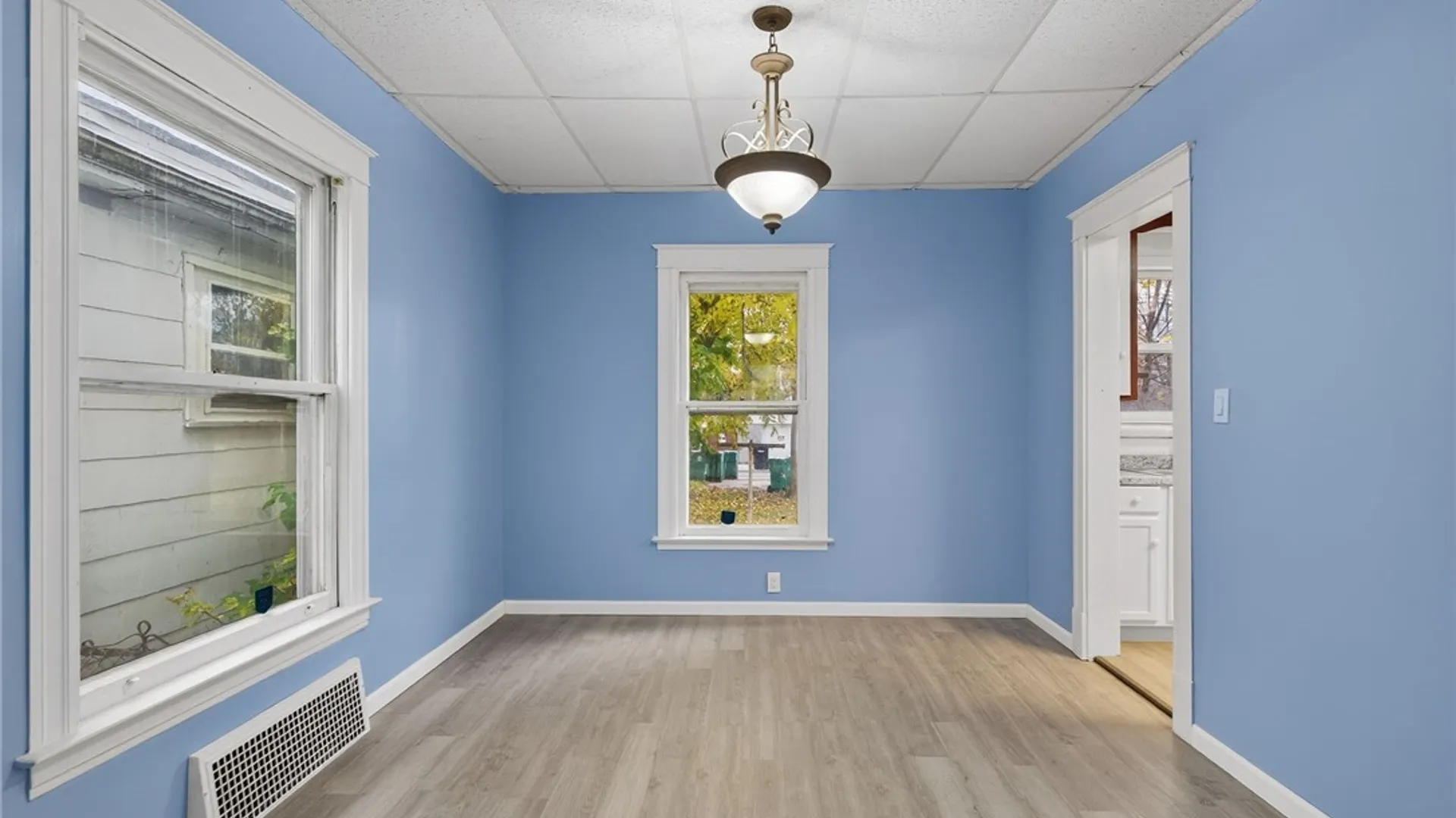 Property at 1957 Whitney Avenue, Niagara Falls, NY 14301 16