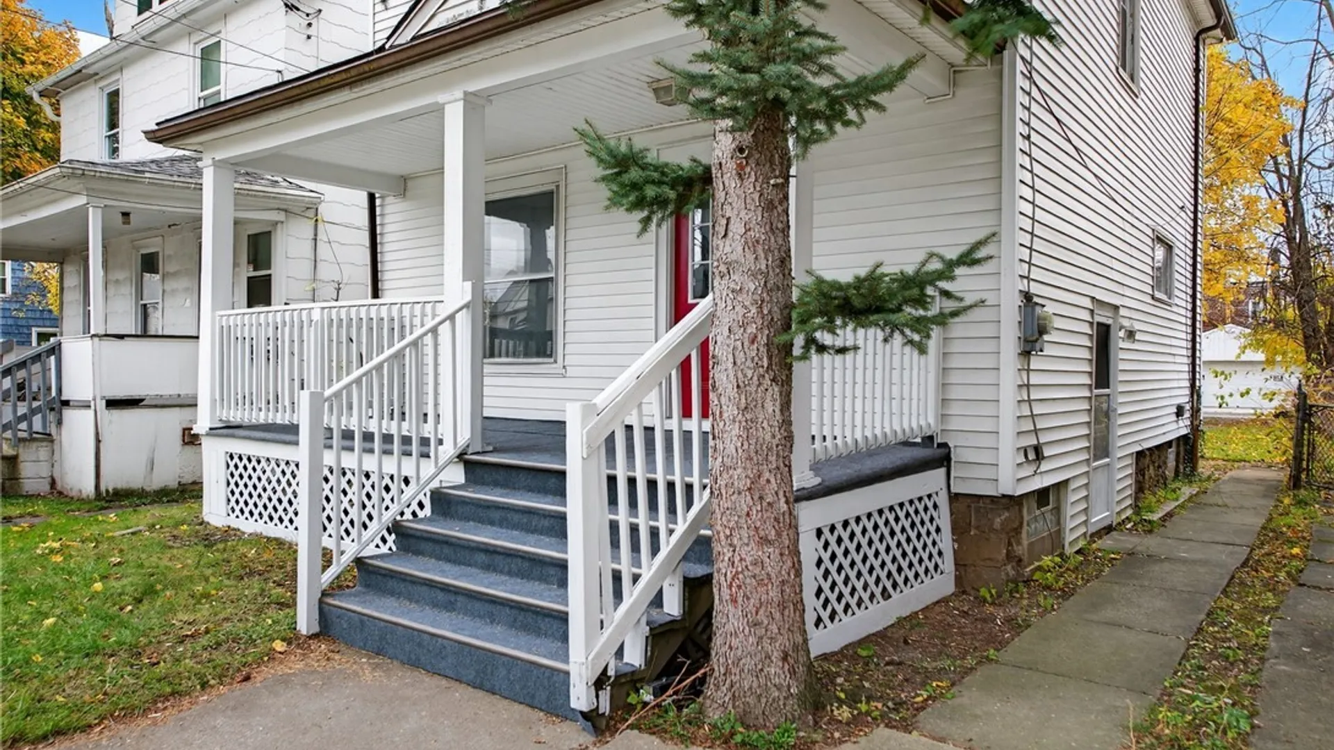 Property at 1957 Whitney Avenue, Niagara Falls, NY 14301 5