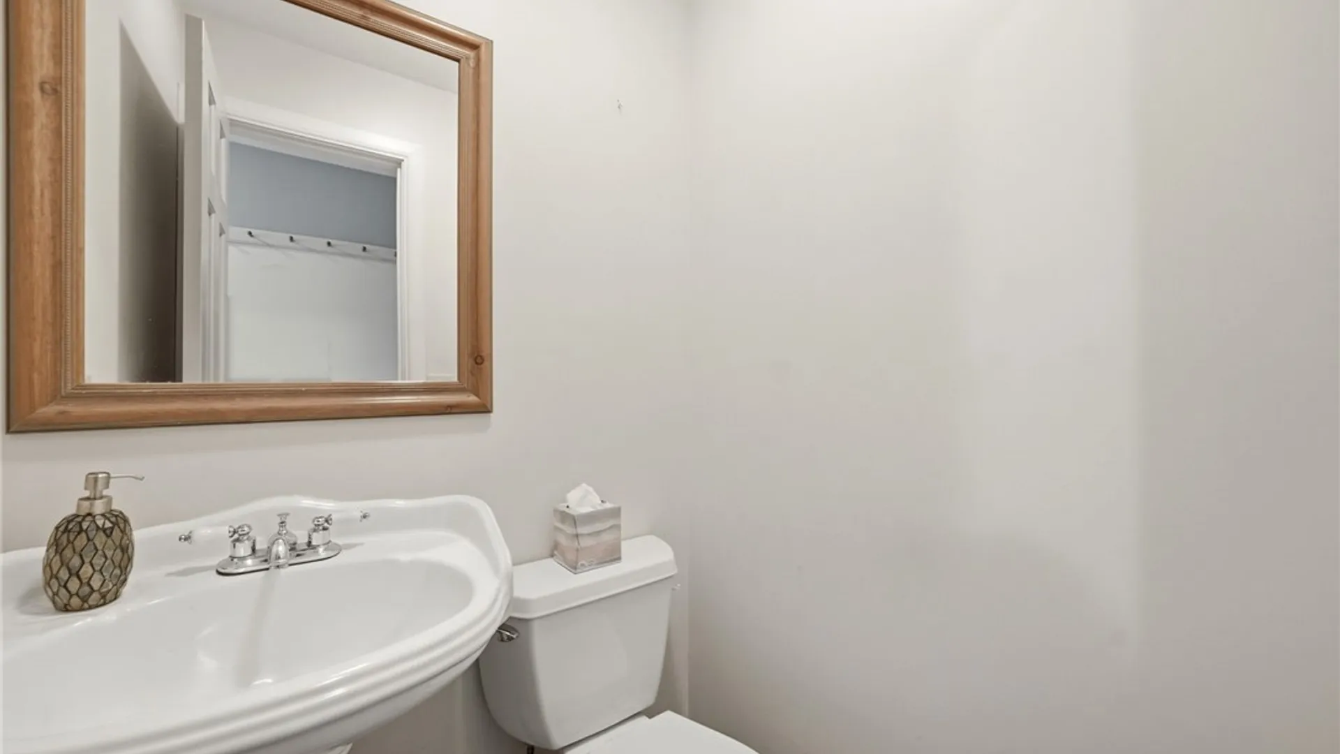 Property at 511 Bowen Road, Elma, NY 14052 15