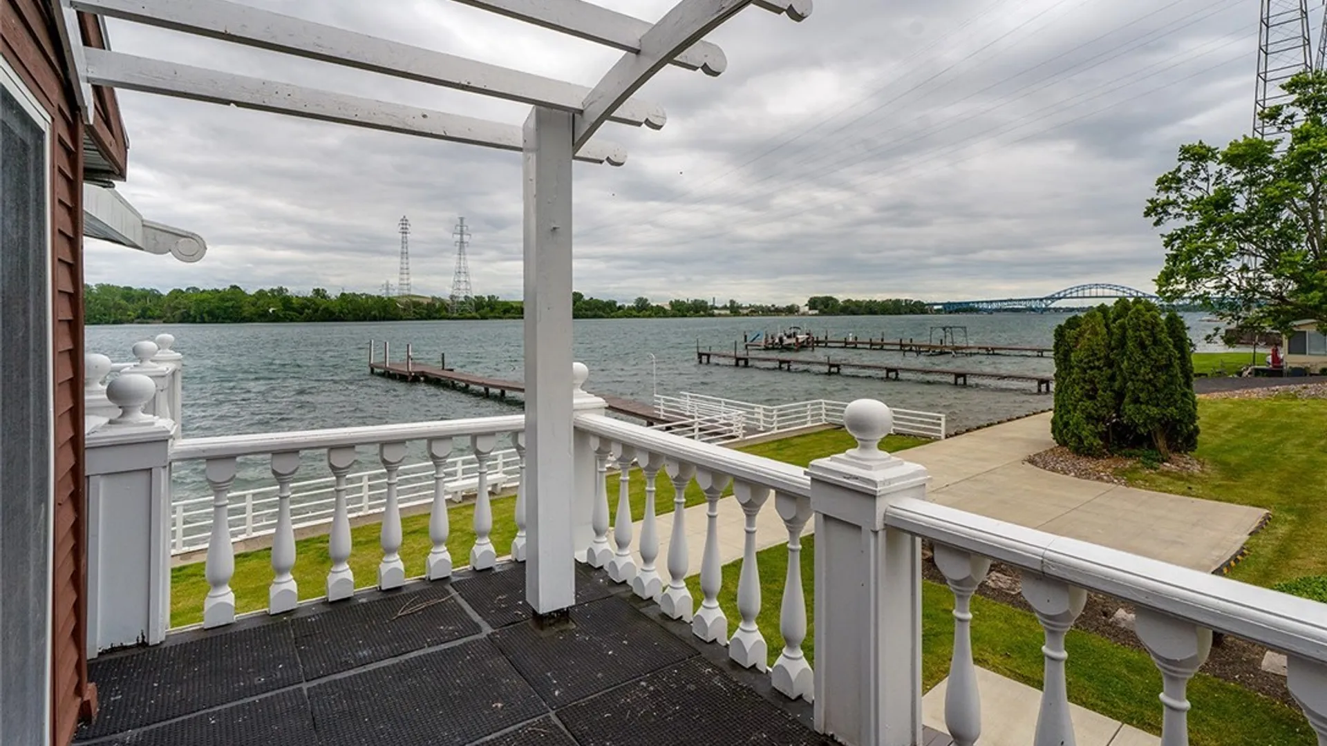 Property at 2039 River Road, Grand Island, NY 14072 34