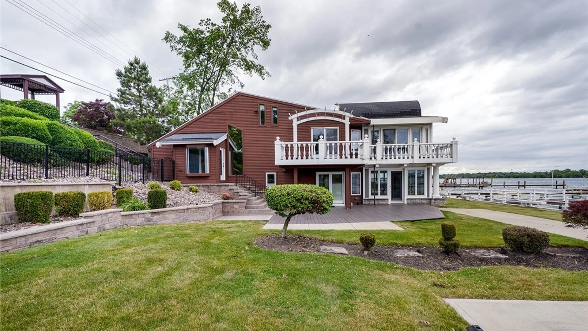 Property at 2039 River Road, Grand Island, NY 14072 5