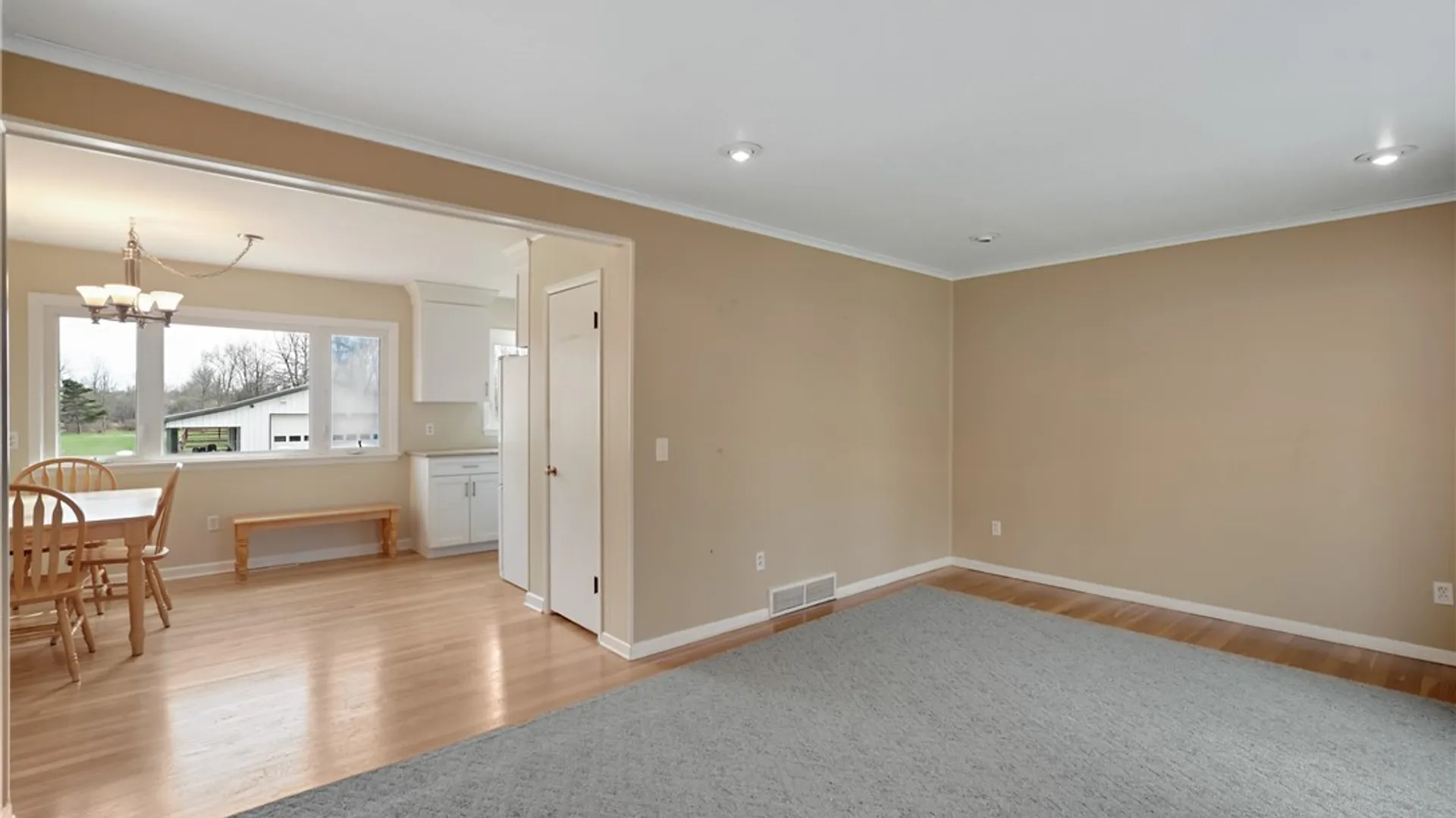 Property at 4710 Meyer Road, Pendleton, NY 14120 11