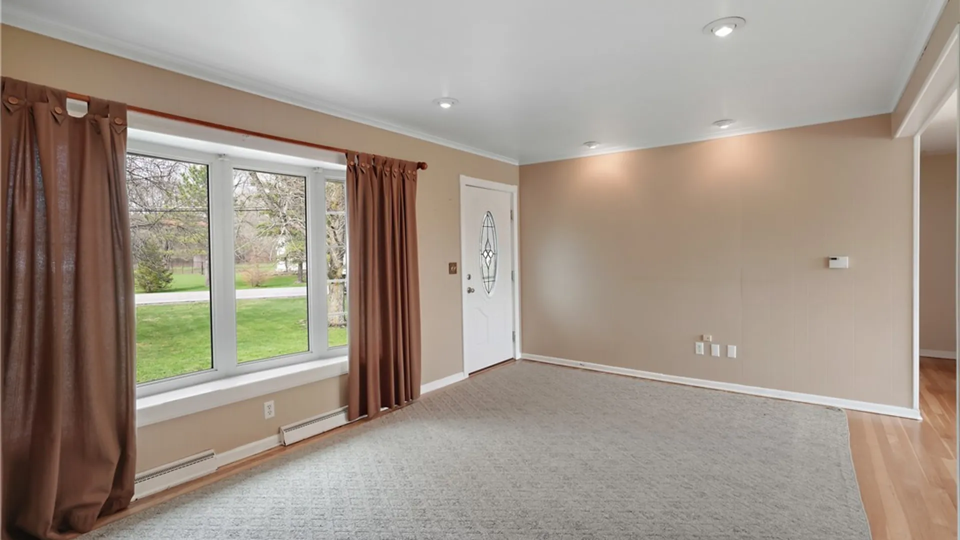 Property at 4710 Meyer Road, Pendleton, NY 14120 12