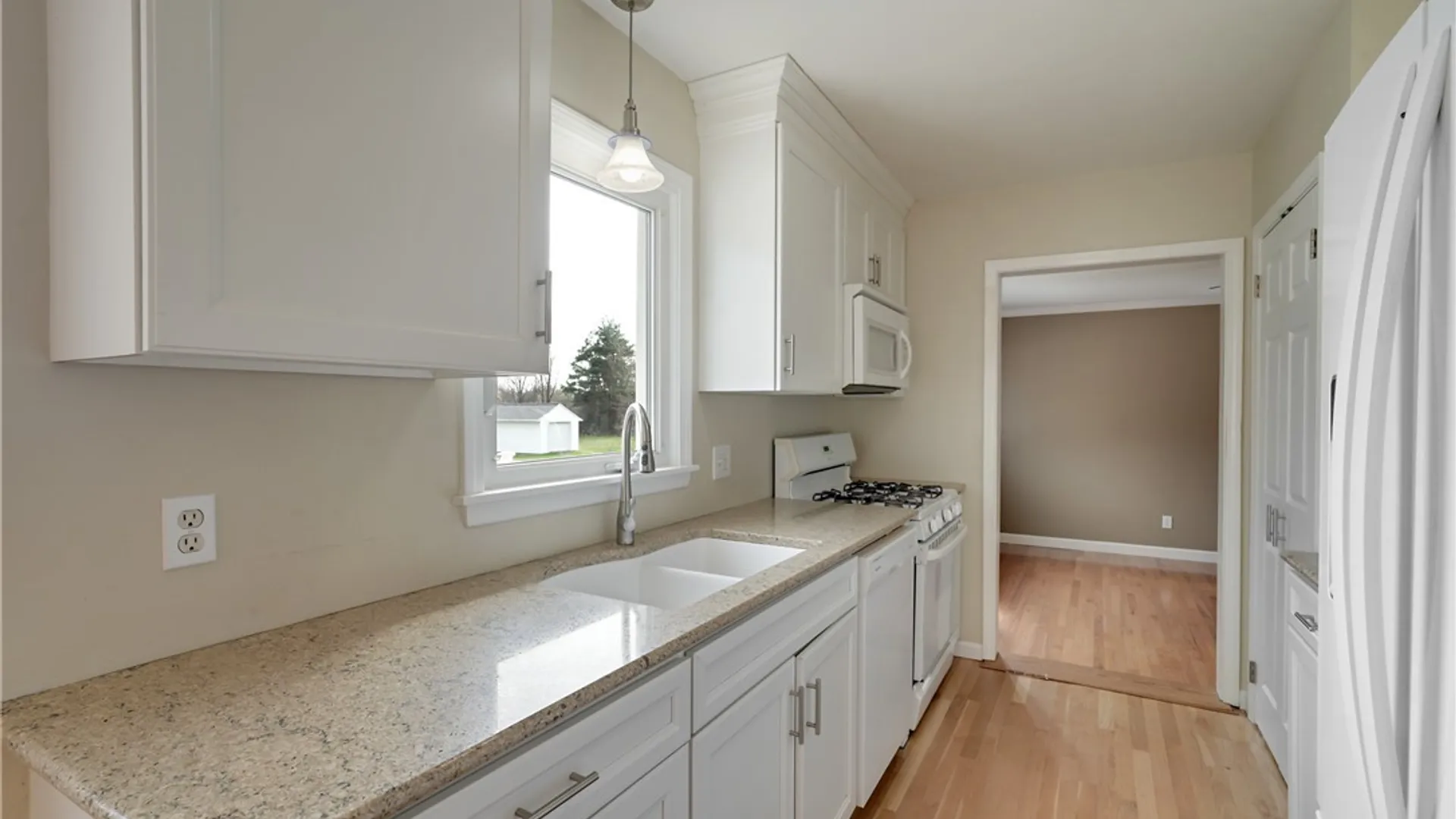 Property at 4710 Meyer Road, Pendleton, NY 14120 8