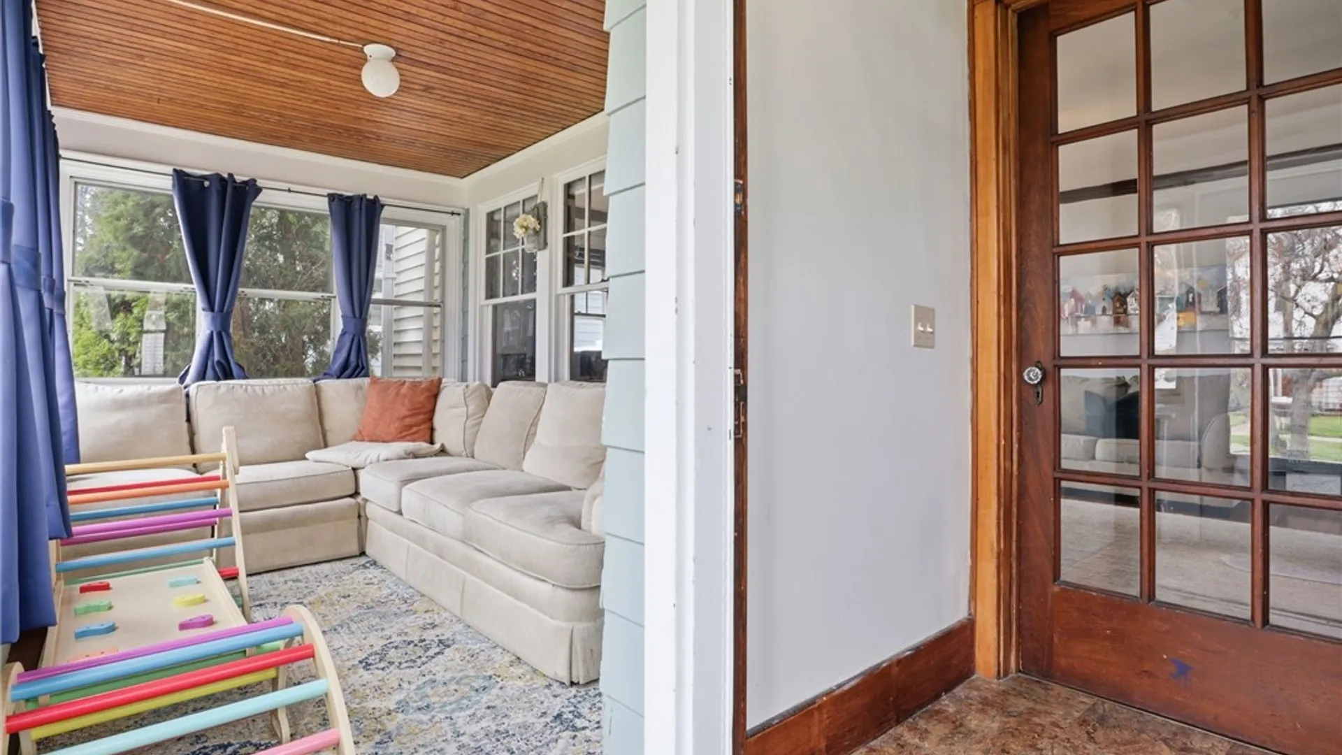 Property at 71 Curtice Rd, Irondequoit, NY 14617 3