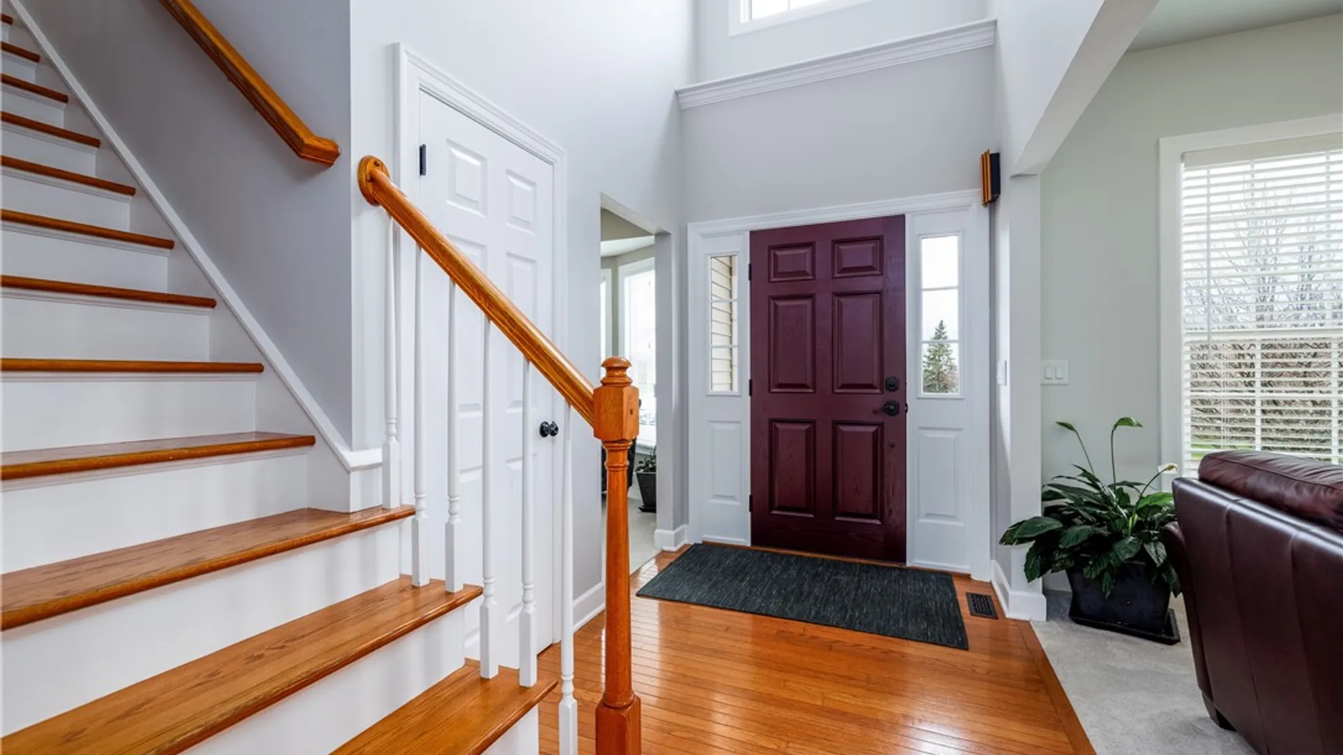 Property at 207 High Stone Cir, Henrietta, NY 14534 15