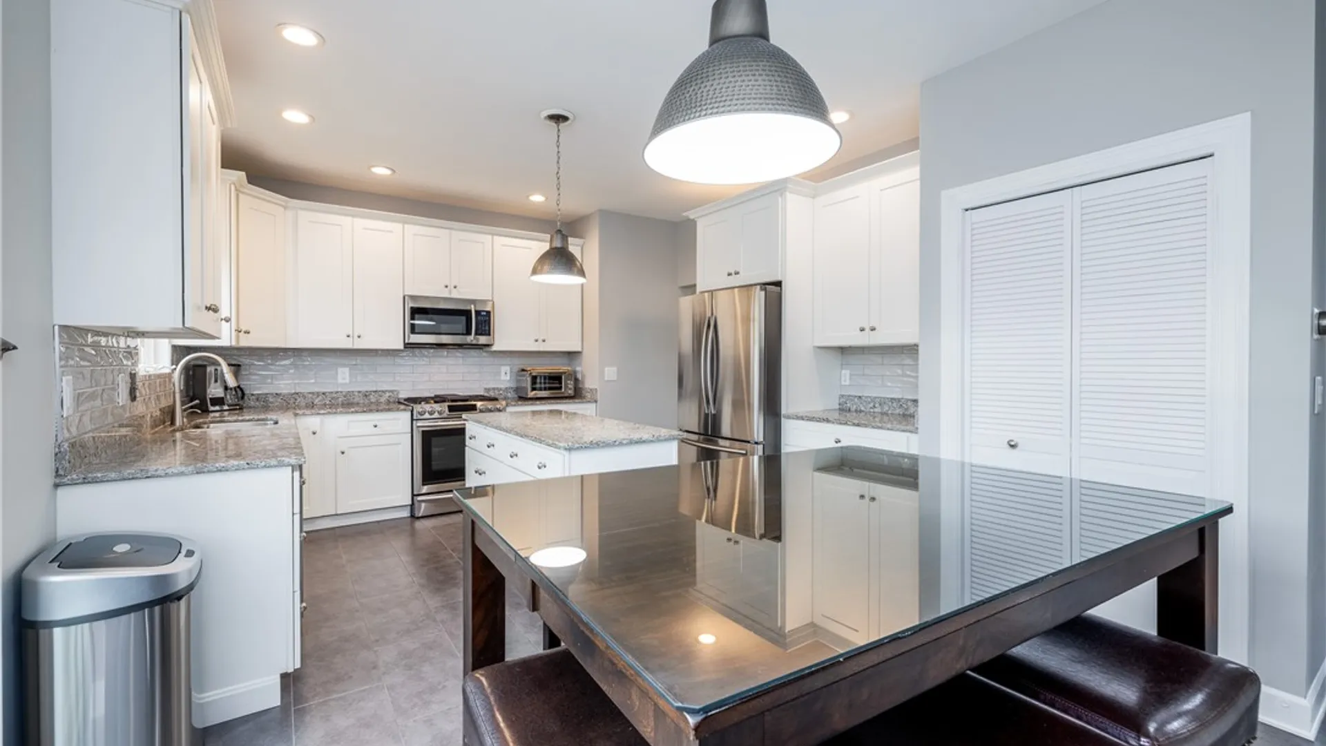 Property at 207 High Stone Cir, Henrietta, NY 14534 21