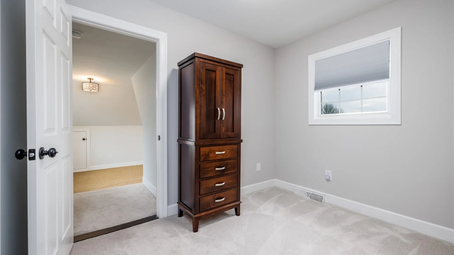 Property at 207 High Stone Cir, Henrietta, NY 14534 38