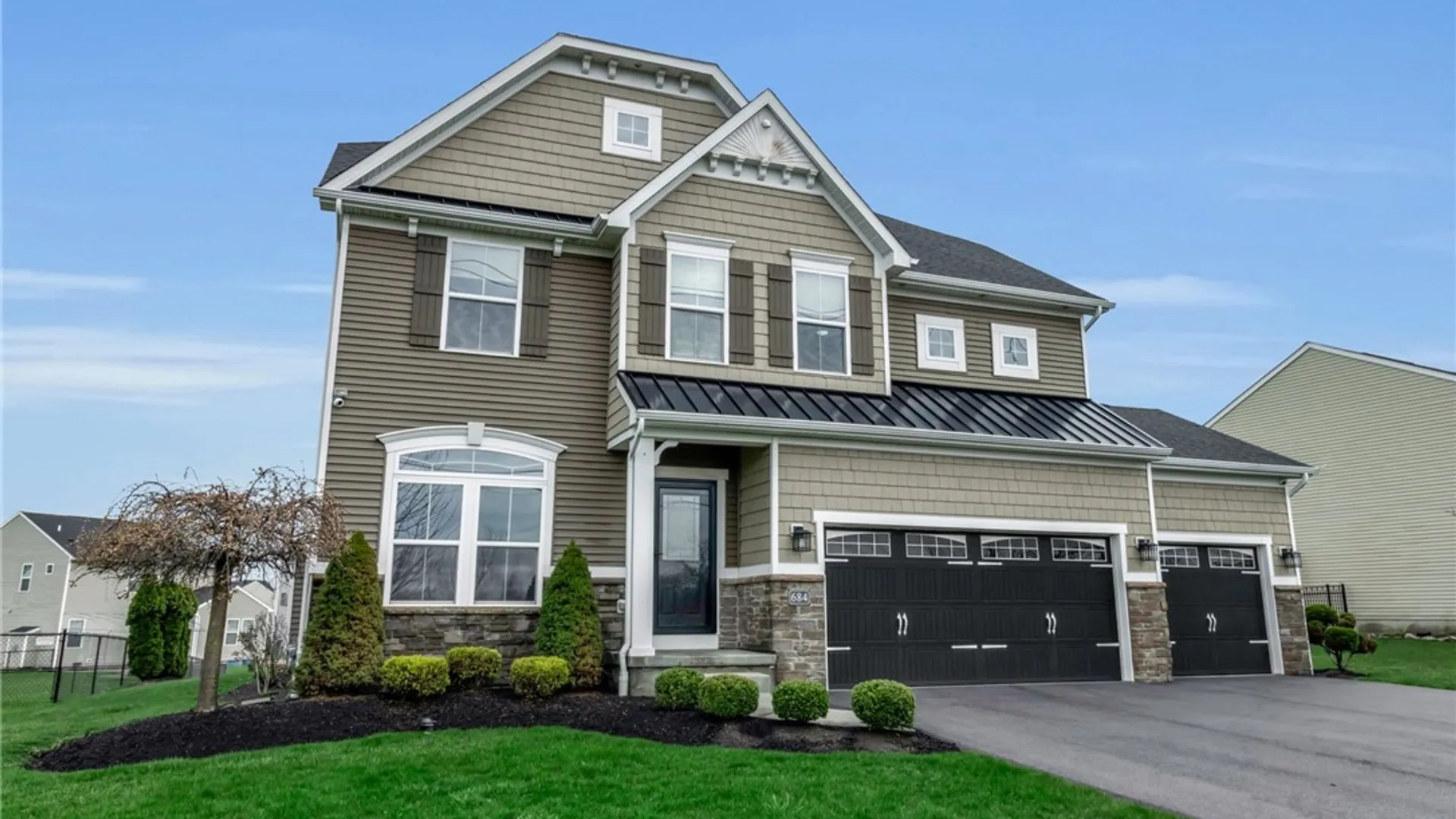 Property at 684 Pleasant View Drive, Lancaster, NY 14086 2