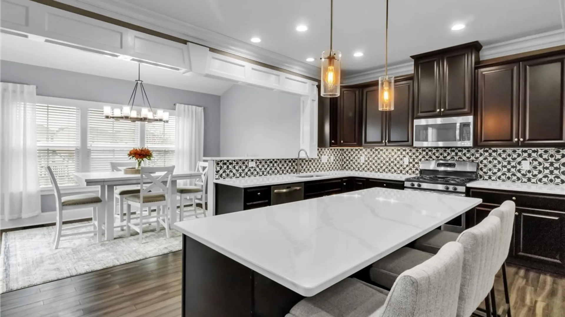 Property at 684 Pleasant View Drive, Lancaster, NY 14086 22