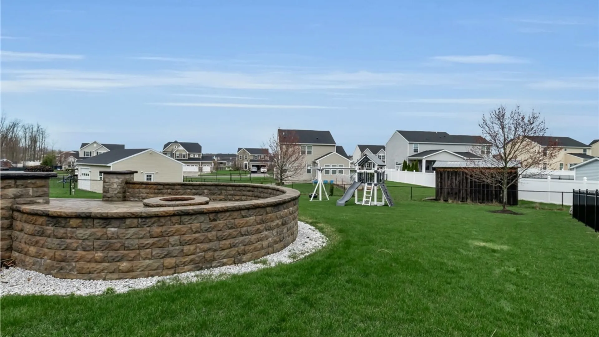 Property at 684 Pleasant View Drive, Lancaster, NY 14086 9