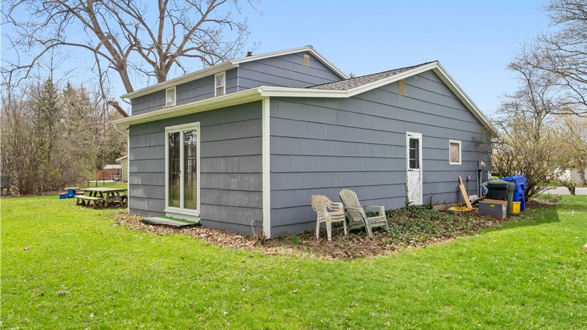 Property at 755 Tanya Cir, Webster, NY 14580 4