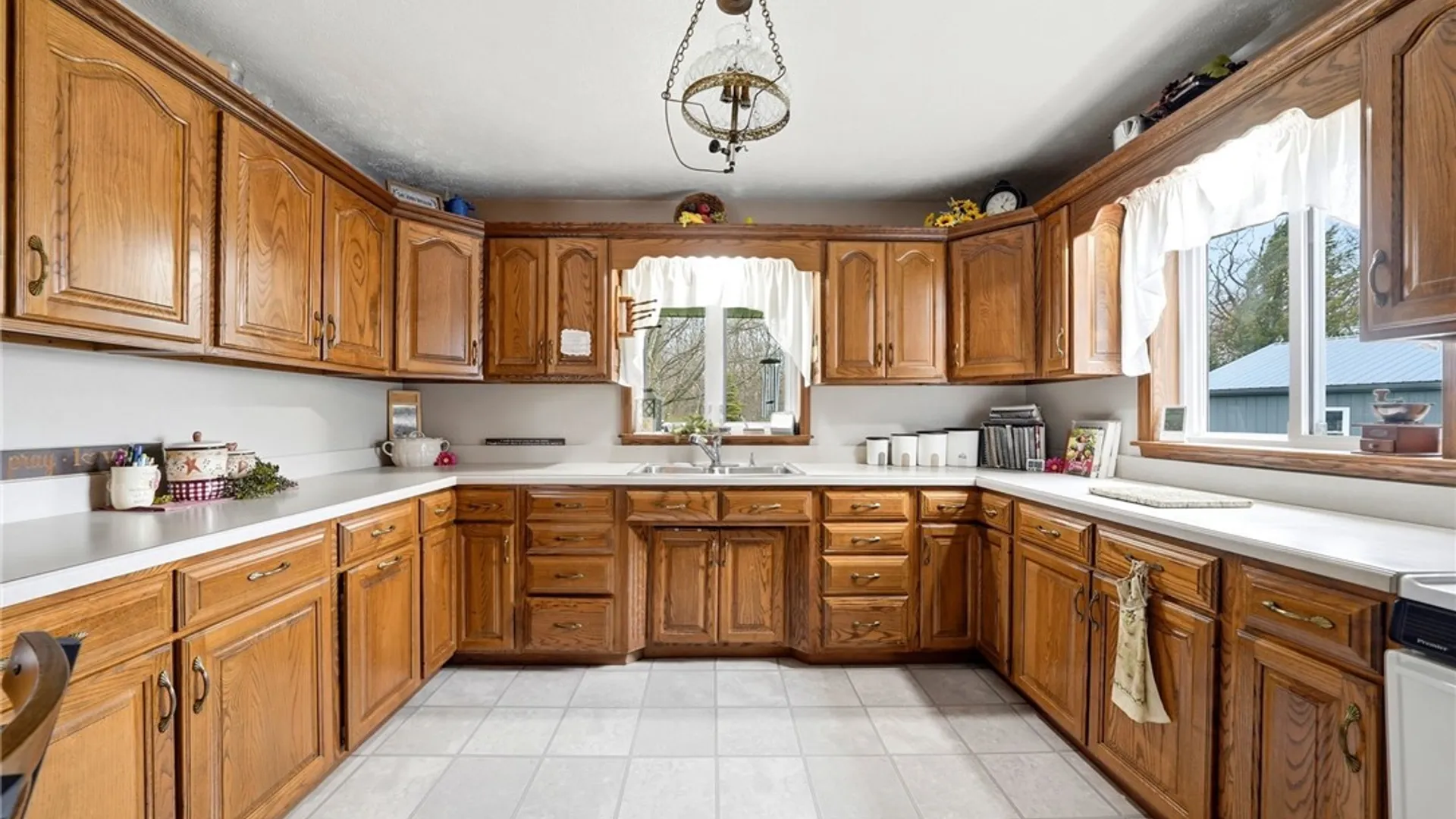 Property at 3129 Fruit Avenue, Ridgeway, NY 14103 9