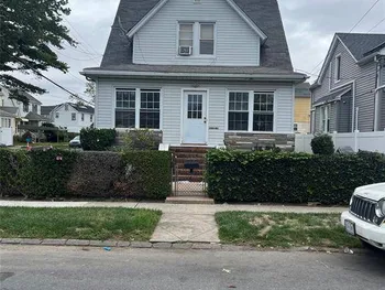 Property at 194-01 Nashville Blvd, Springfield Gardens, NY 11413