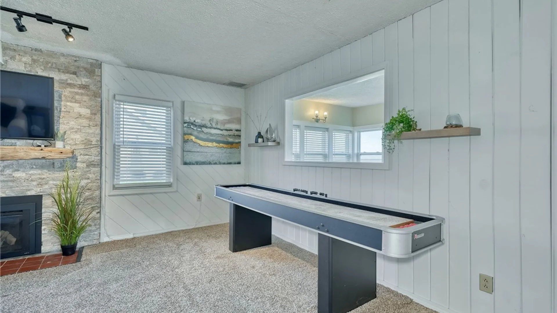 Property at 190 Ferguson Drive, Parma, NY 14468 20