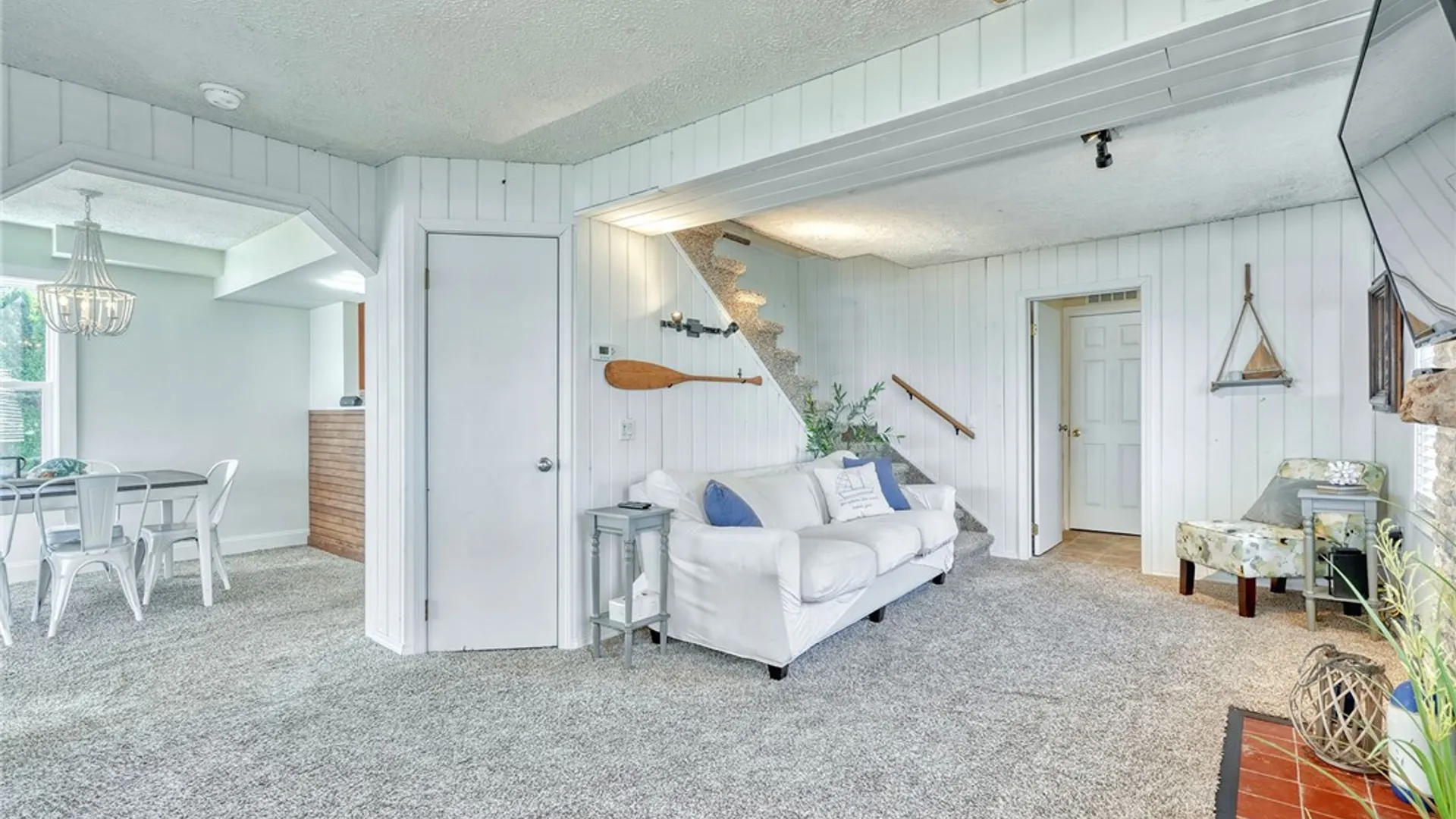 Property at 190 Ferguson Drive, Parma, NY 14468 21