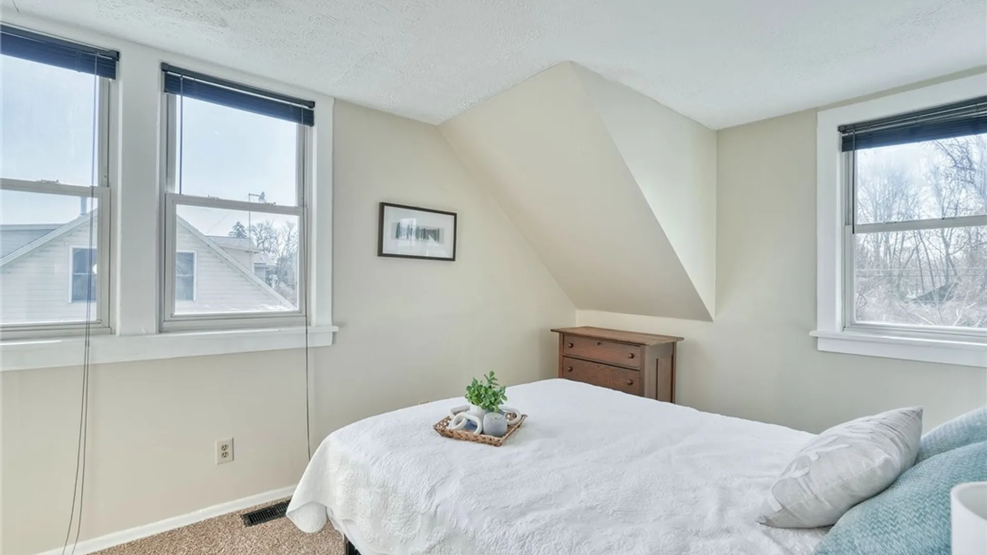 Property at 190 Ferguson Drive, Parma, NY 14468 25