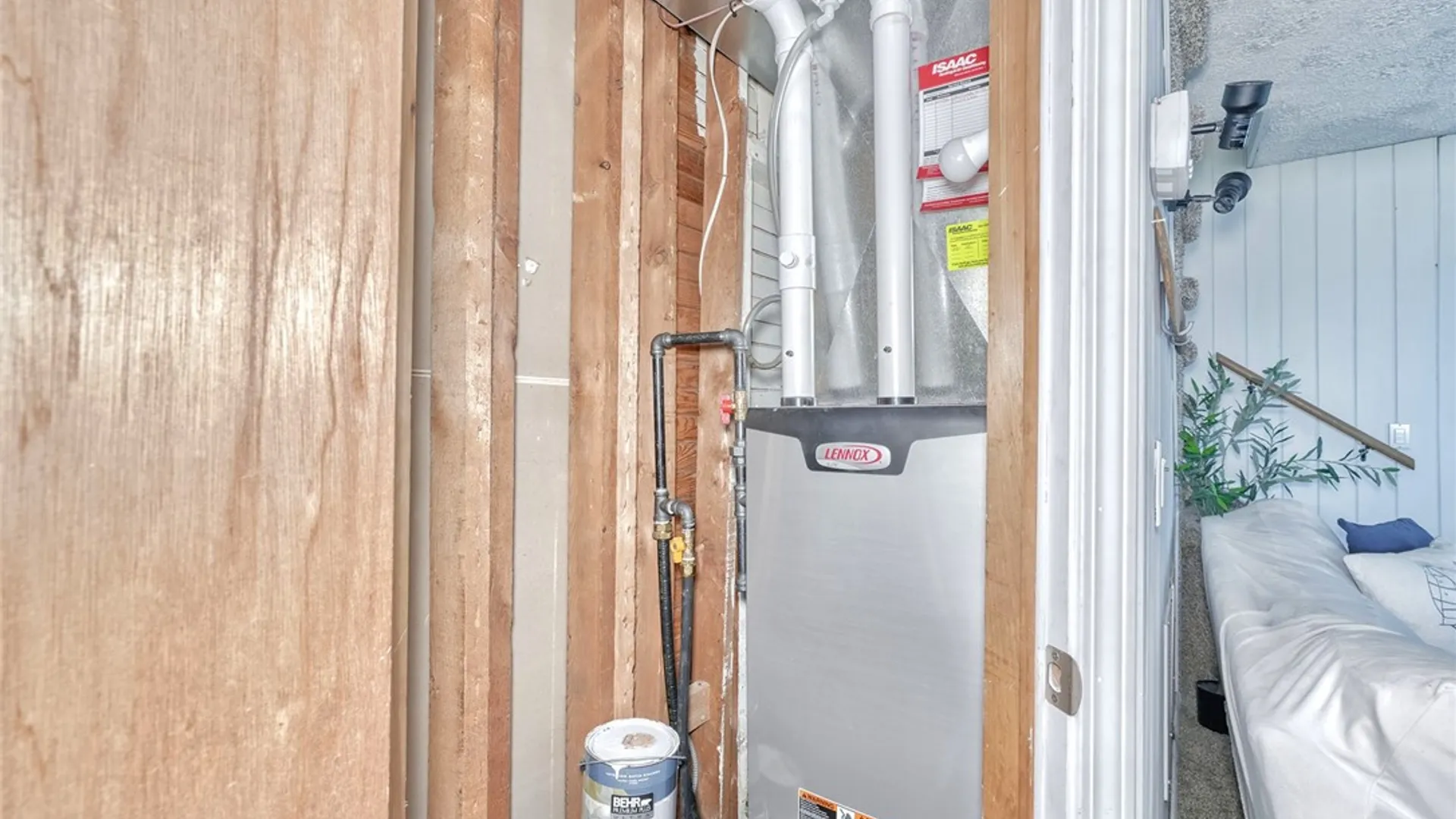 Property at 190 Ferguson Drive, Parma, NY 14468 34