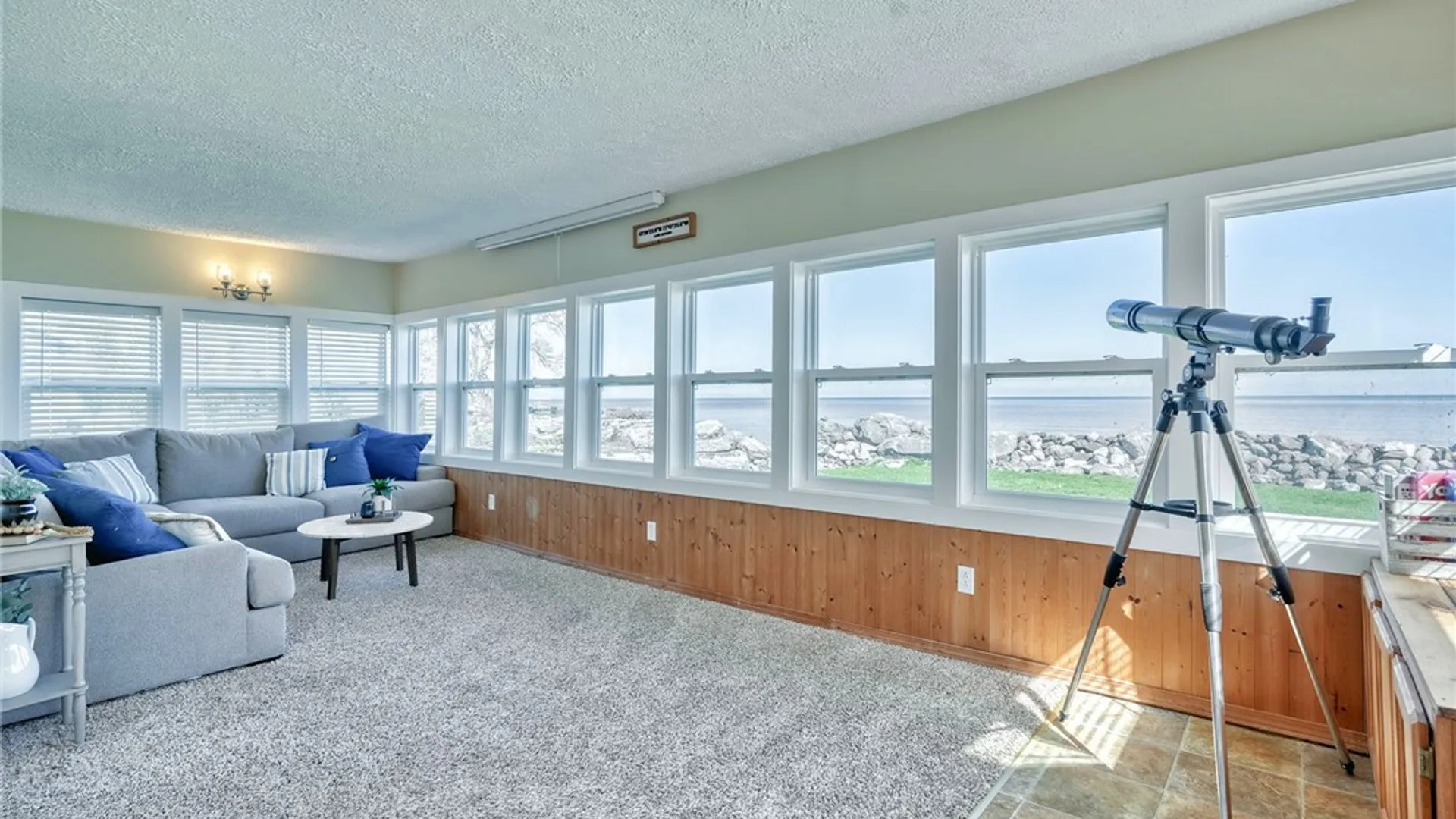 Property at 190 Ferguson Drive, Parma, NY 14468 4