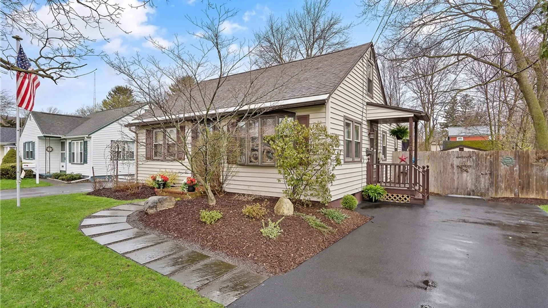 Property at 204 Stonefield Road, Onondaga, NY 13205 2