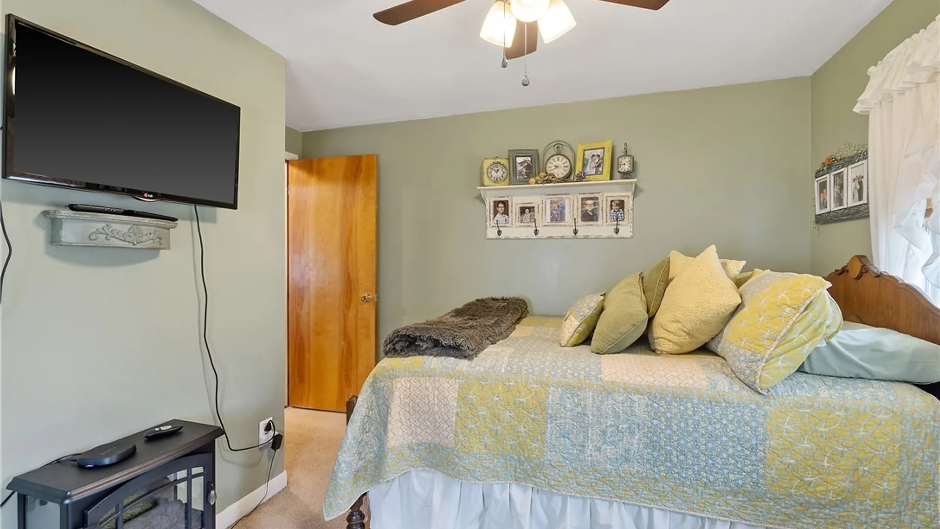 Property at 204 Stonefield Road, Onondaga, NY 13205 21