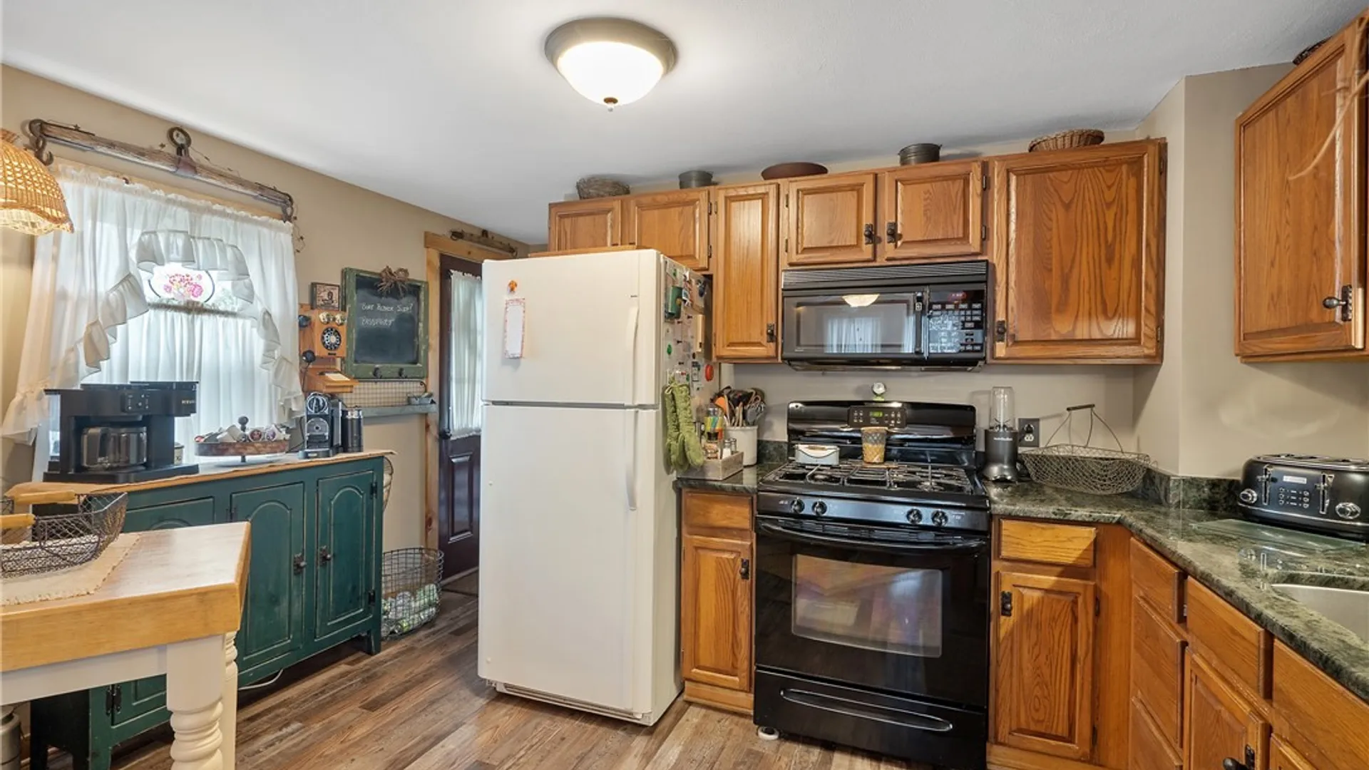 Property at 204 Stonefield Road, Onondaga, NY 13205 8