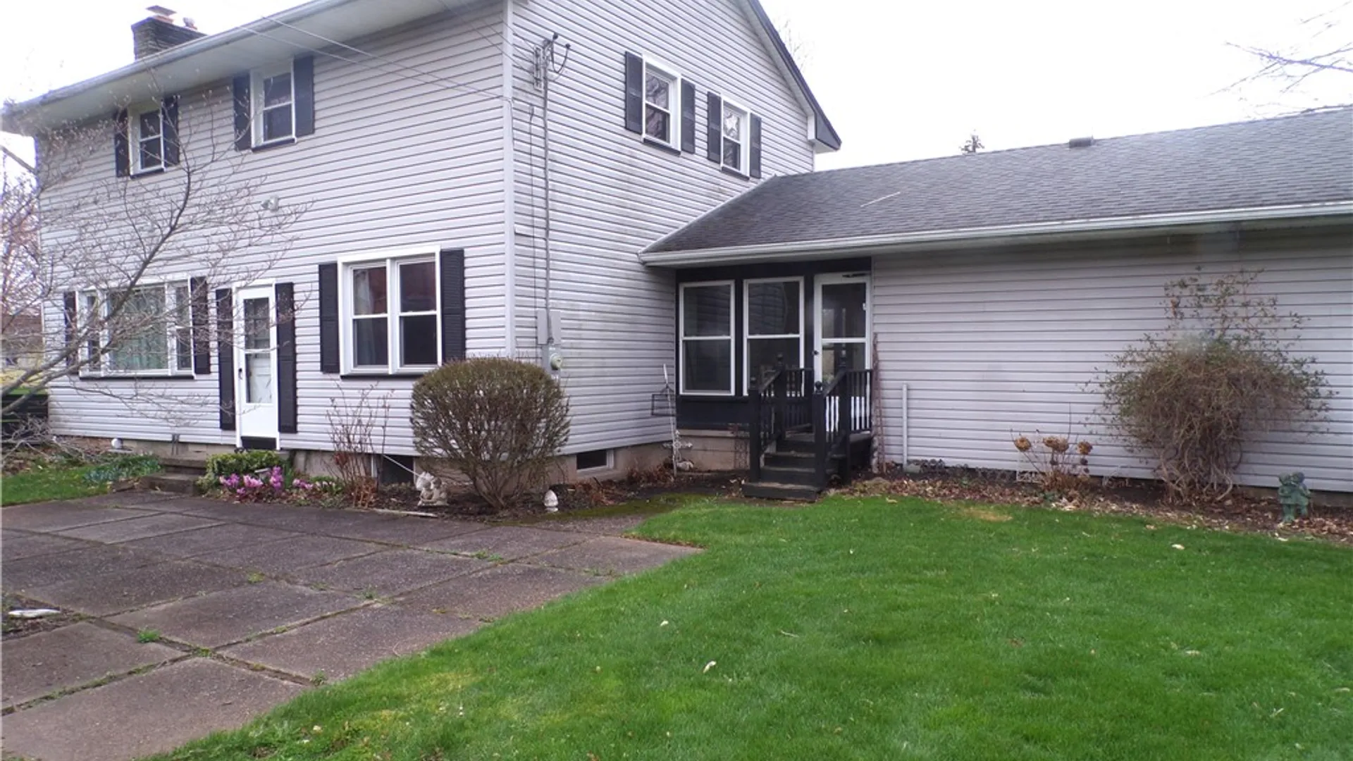Property at 11 Lynnwood Drive, Clarkson, NY 14420 27