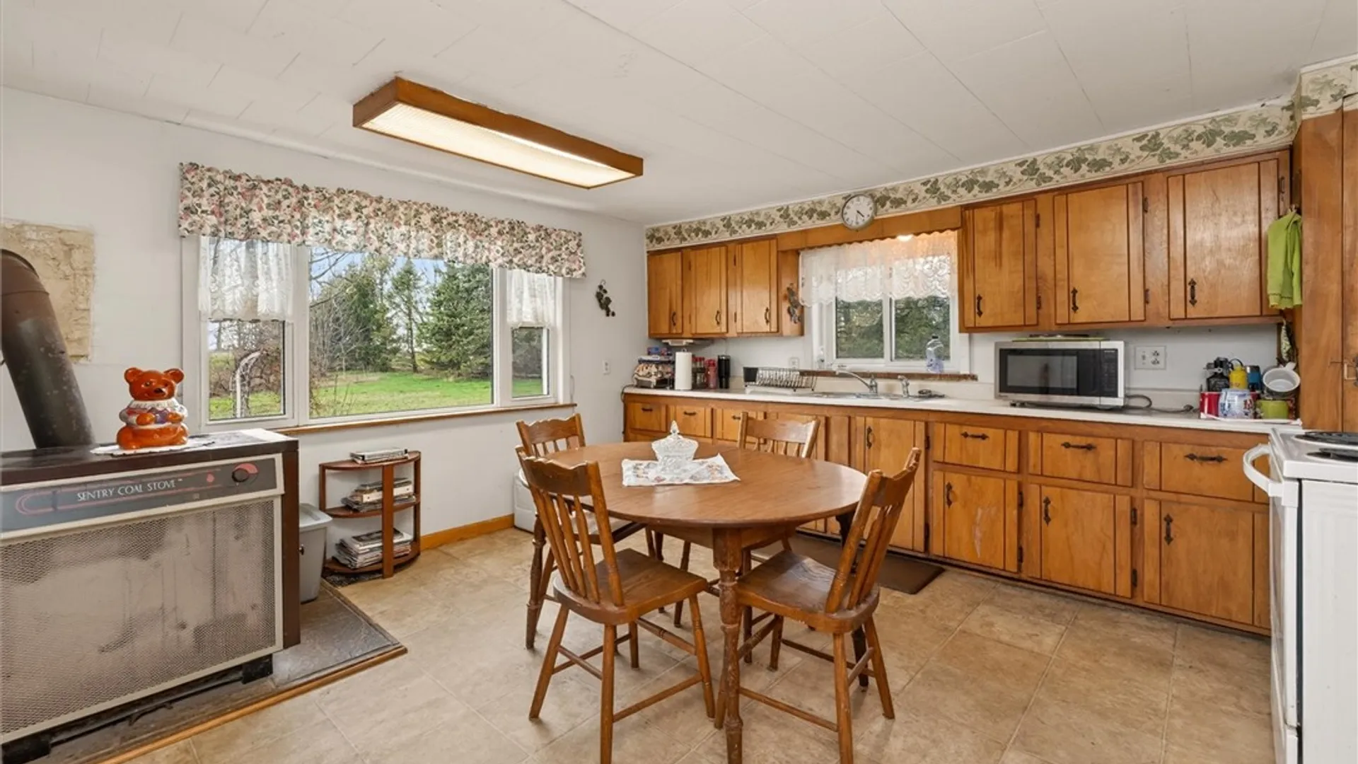 Property at 2788 County Road 47, Hopewell, NY 14424 24