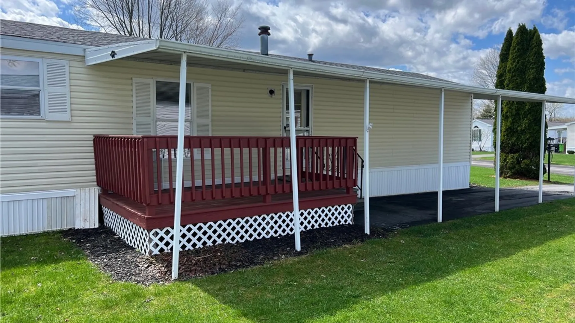 Property at 352 MATTHEW DR, New Hartford, NY 13313 2