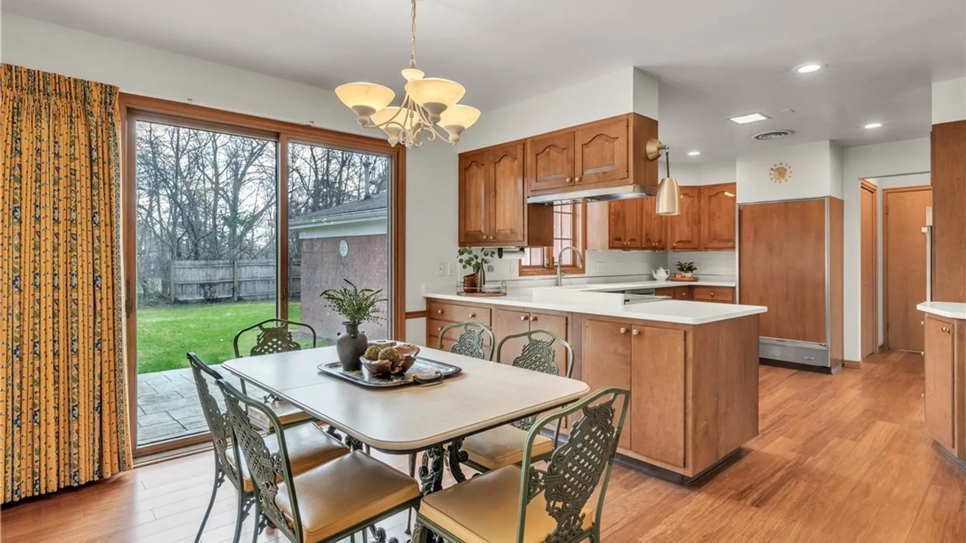 Property at 137 Nottingham, Buffalo, NY 14216 17