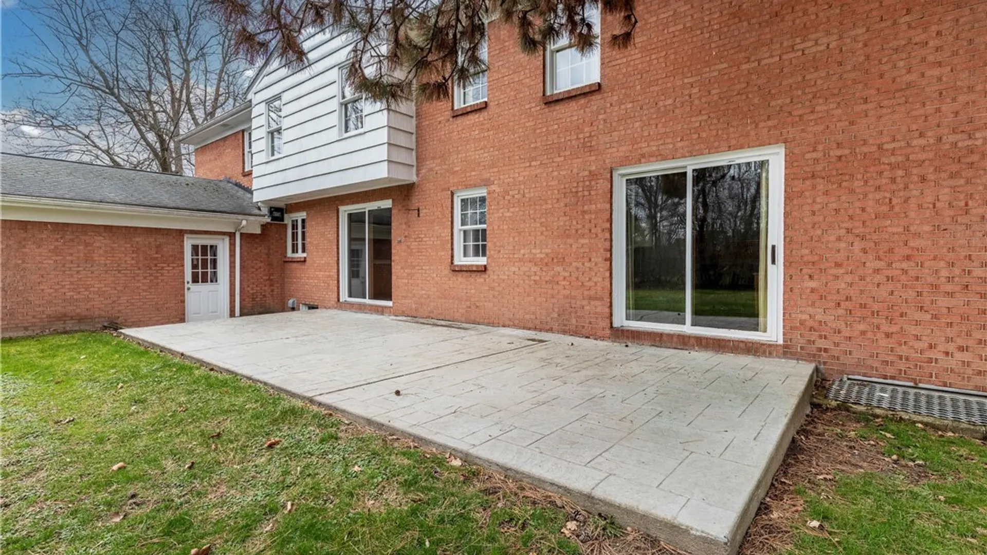 Property at 137 Nottingham, Buffalo, NY 14216 44