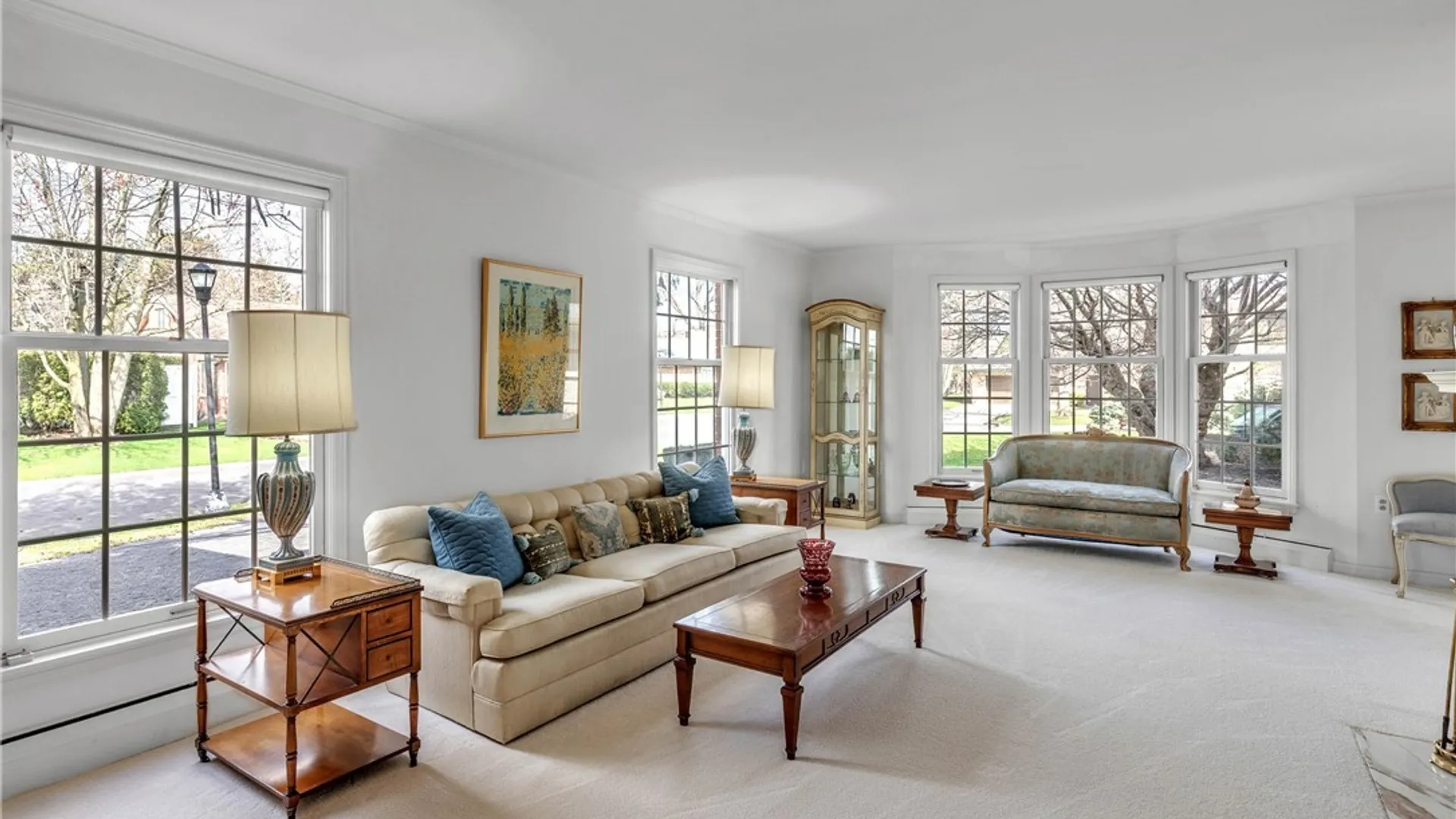 Property at 137 Nottingham, Buffalo, NY 14216 9